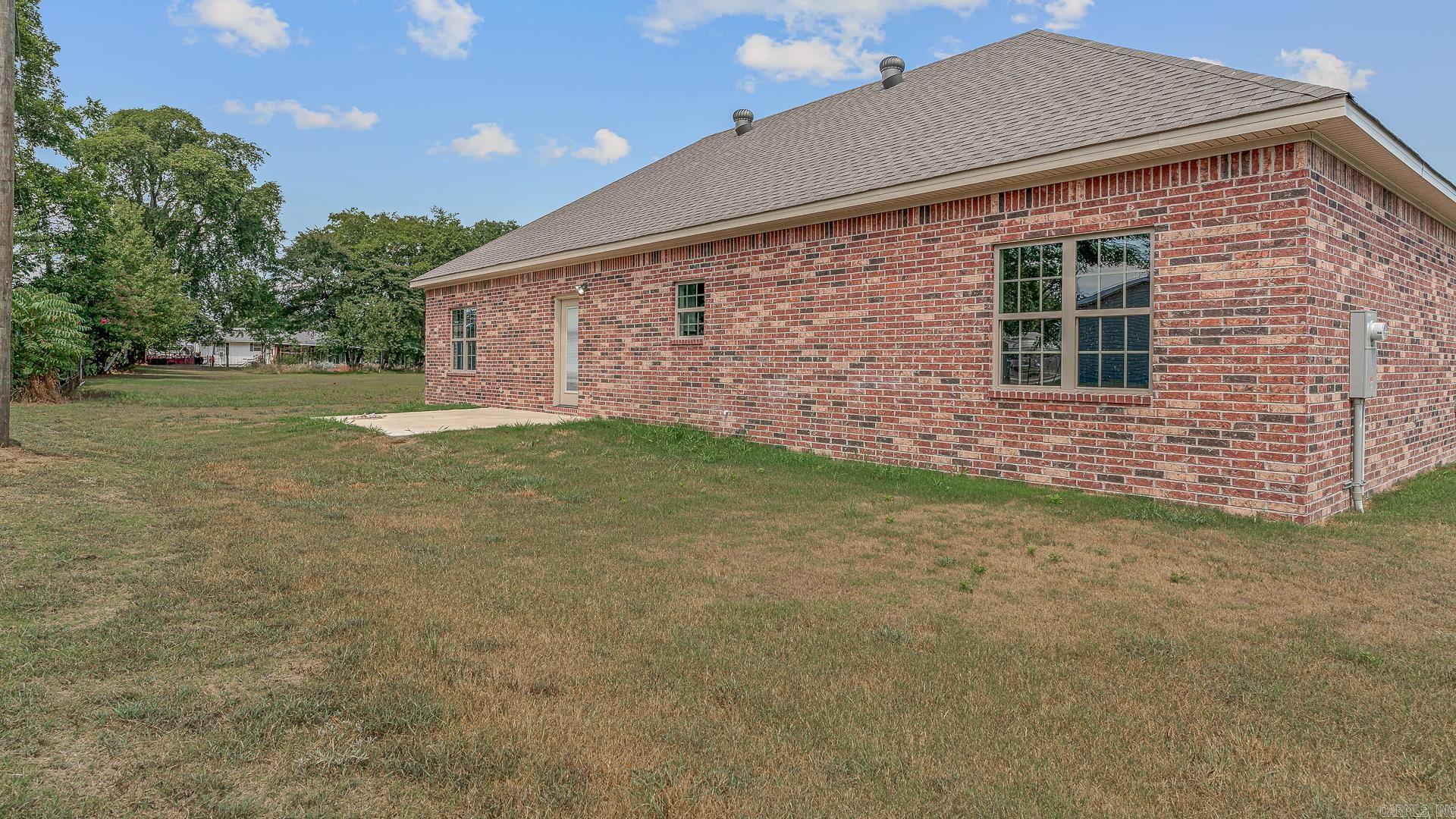 121 Pecan  Lake City, AR