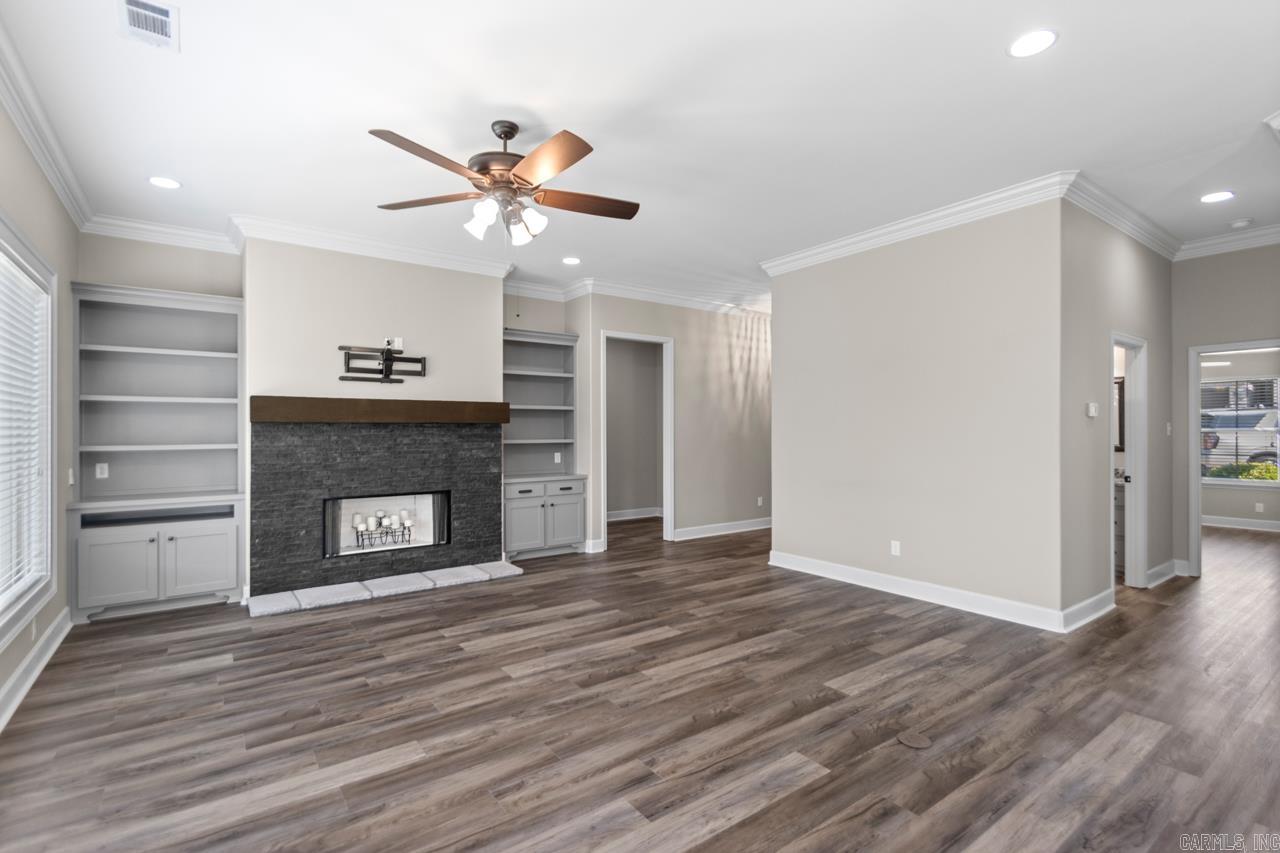 1703 VINE MAPLE  Benton, AR