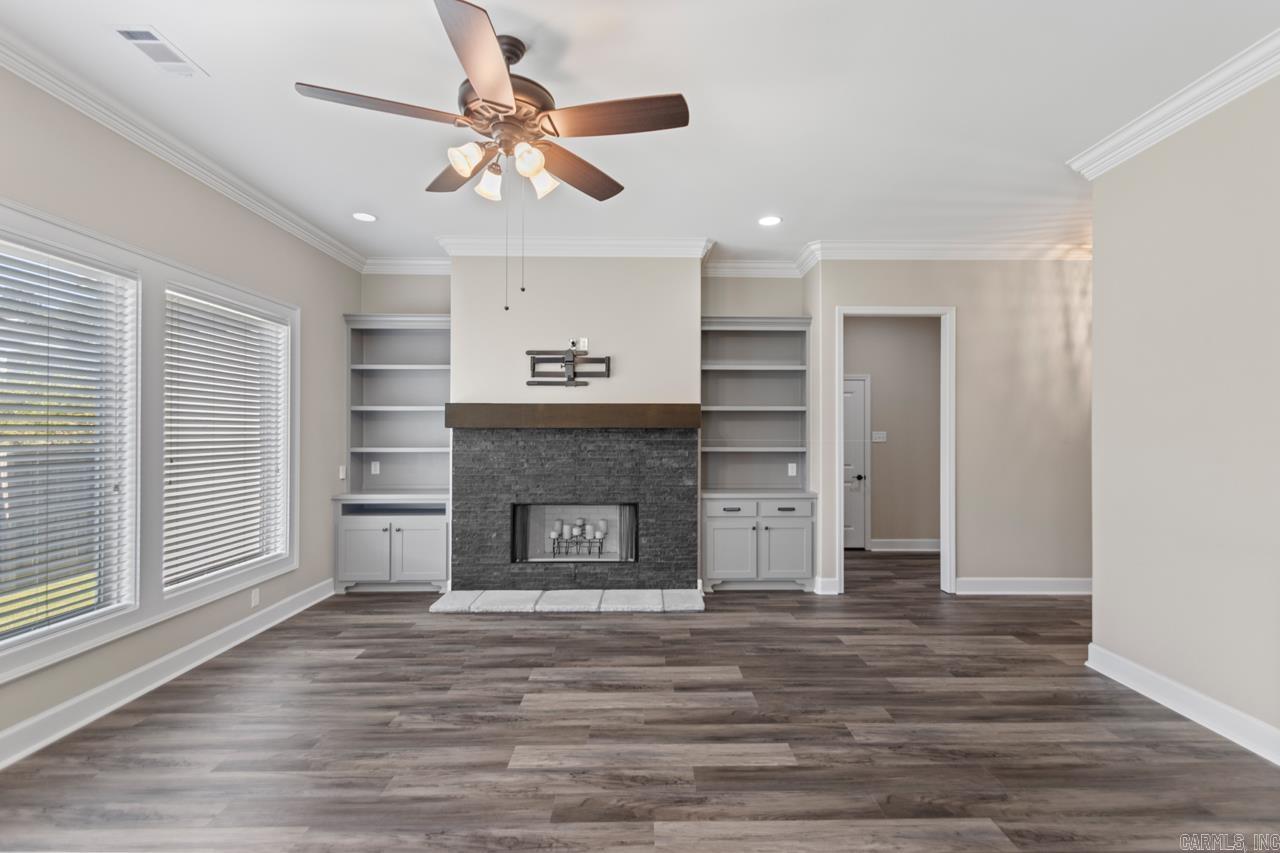1703 VINE MAPLE  Benton, AR