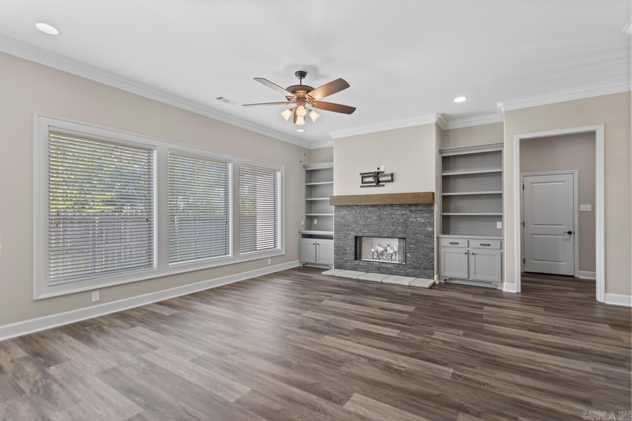 1703 VINE MAPLE  Benton, AR