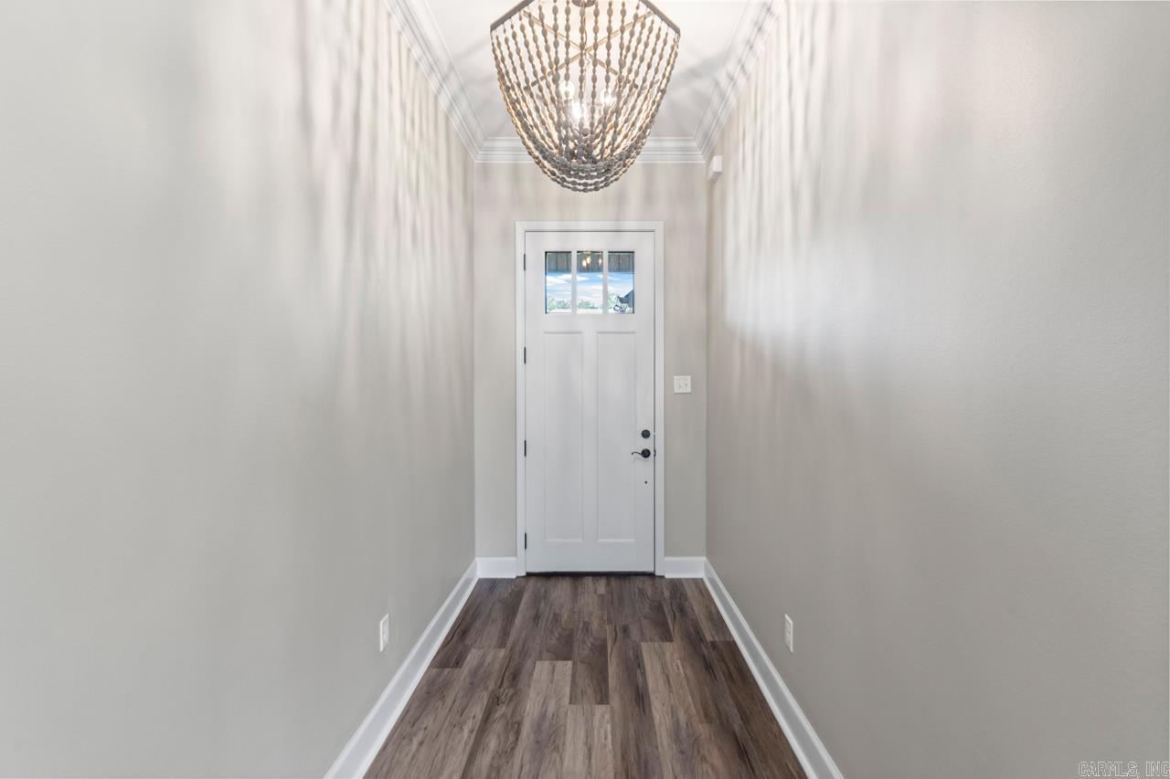 1703 VINE MAPLE Benton, AR 72019