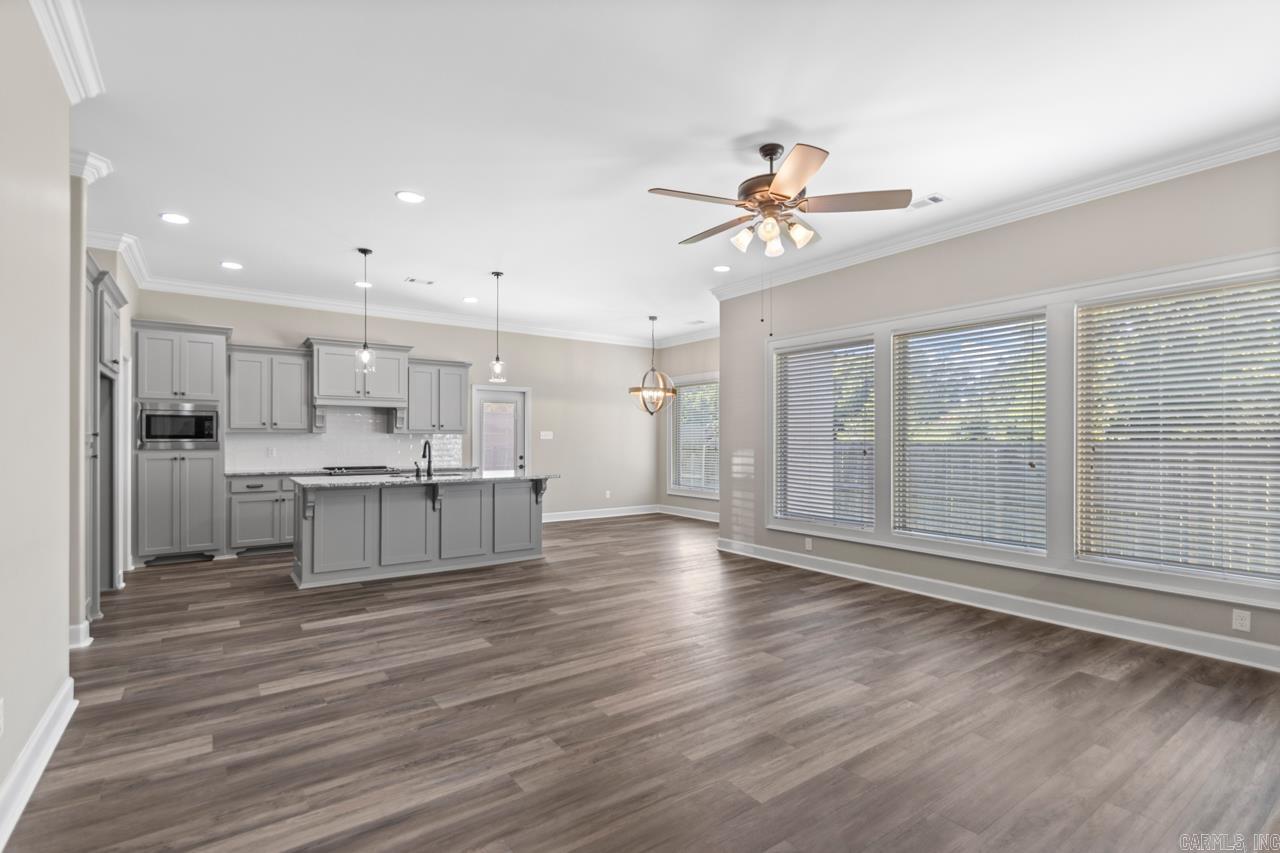 1703 VINE MAPLE  Benton, AR