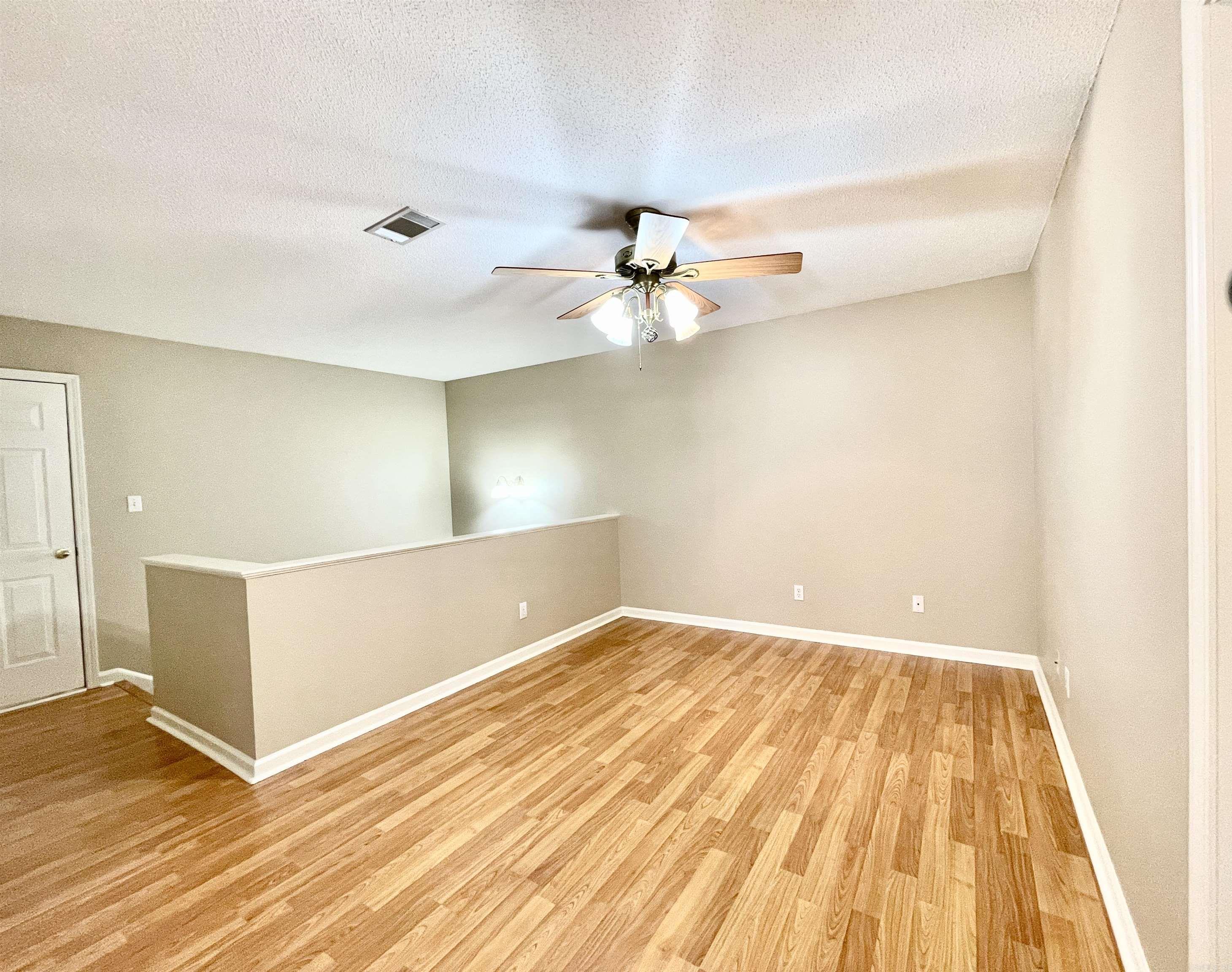 16 Winona  Maumelle, AR