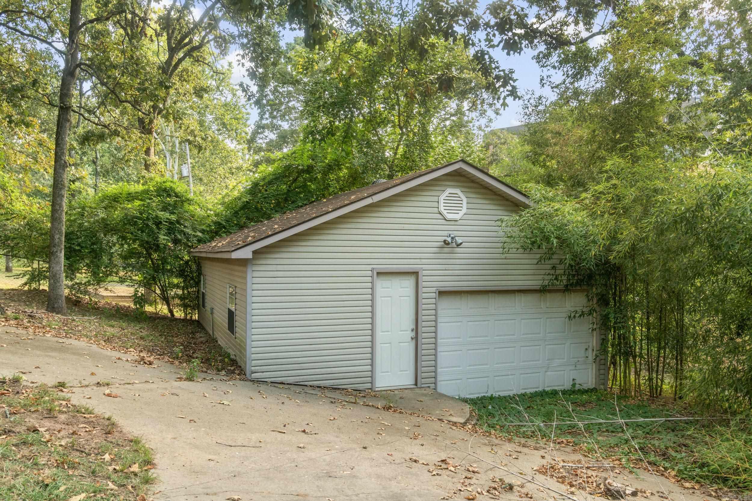 5918 North Hills Blvd  North Little Rock, AR