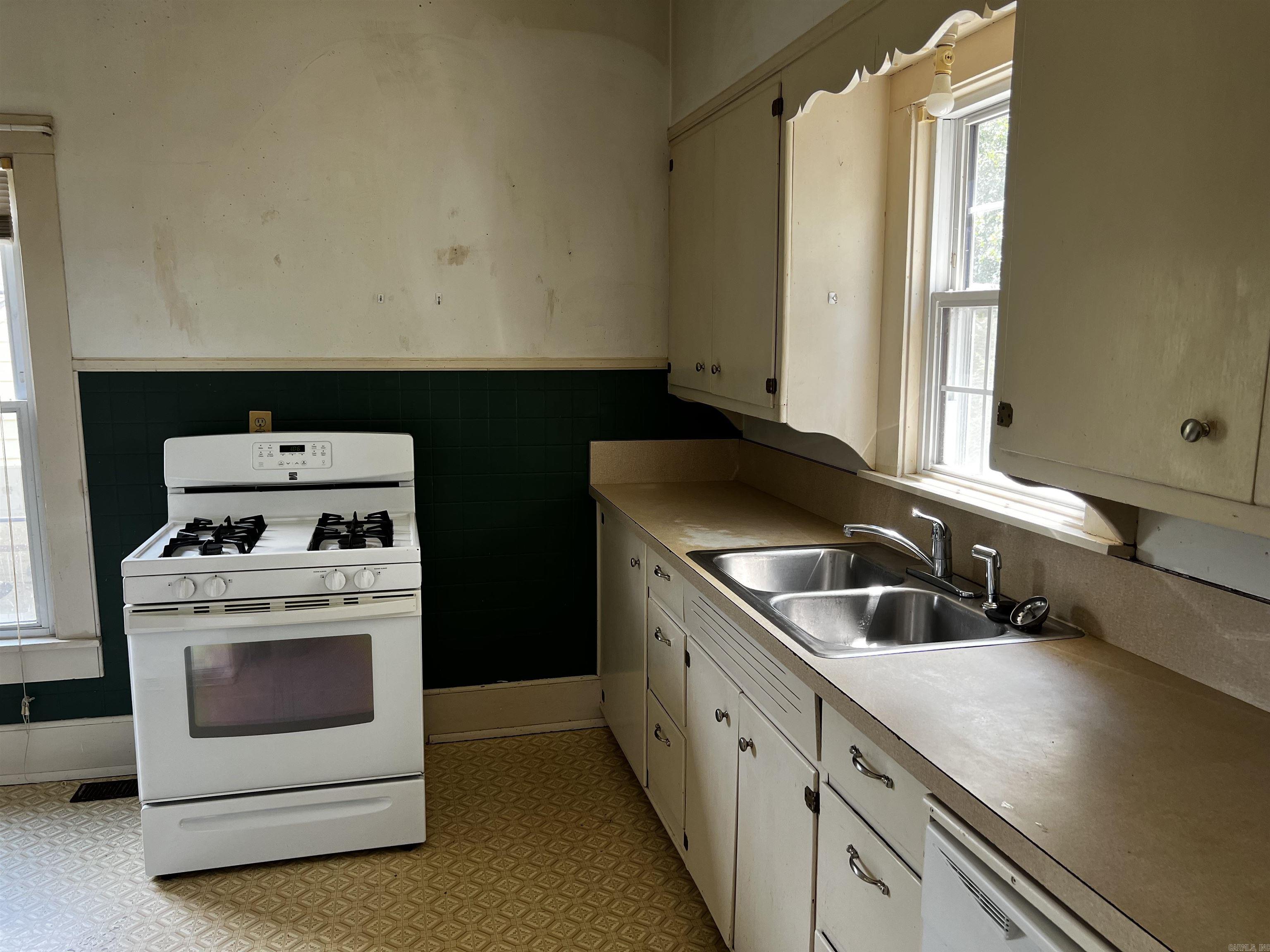609 W Pine Street  Heber Springs, AR