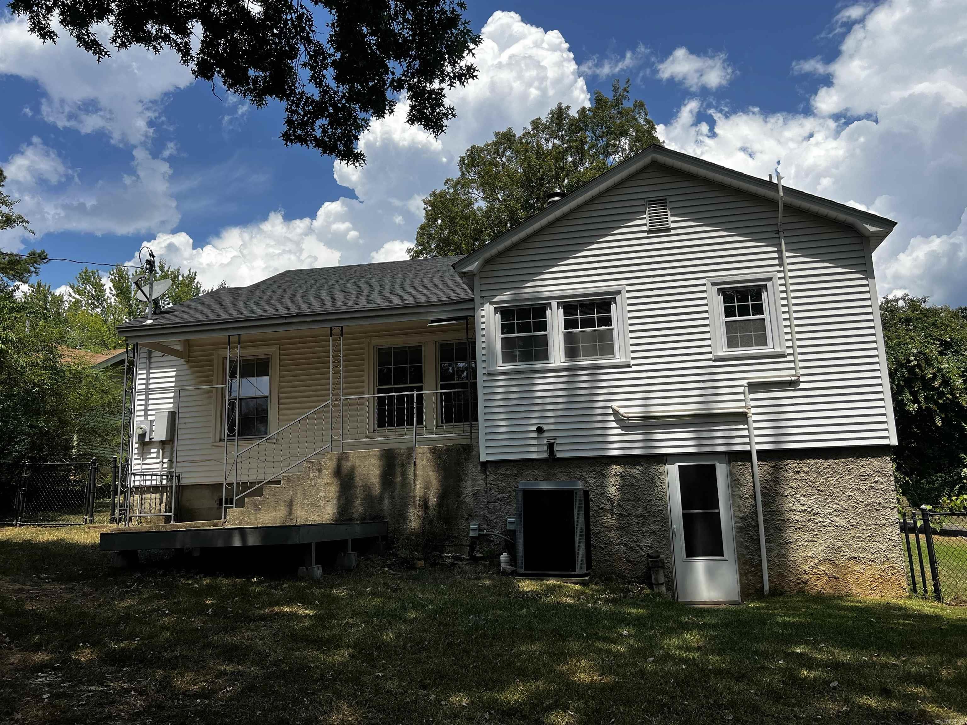 609 W Pine Street  Heber Springs, AR