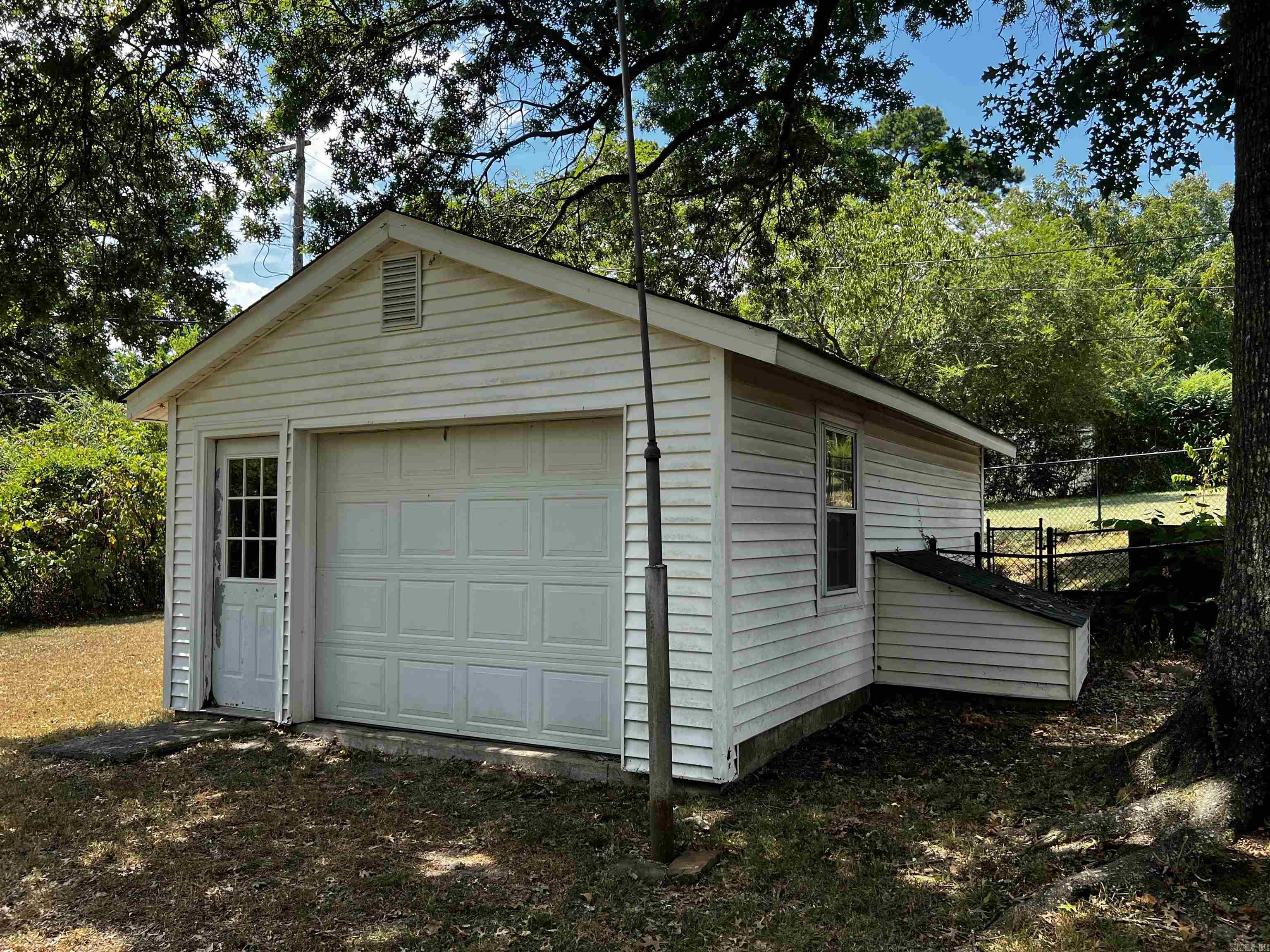 609 W Pine Street  Heber Springs, AR
