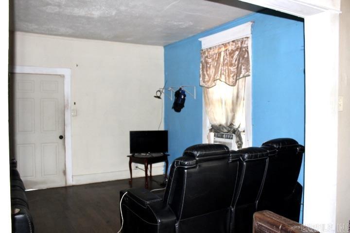 4410 W 10Th St  Little Rock, AR