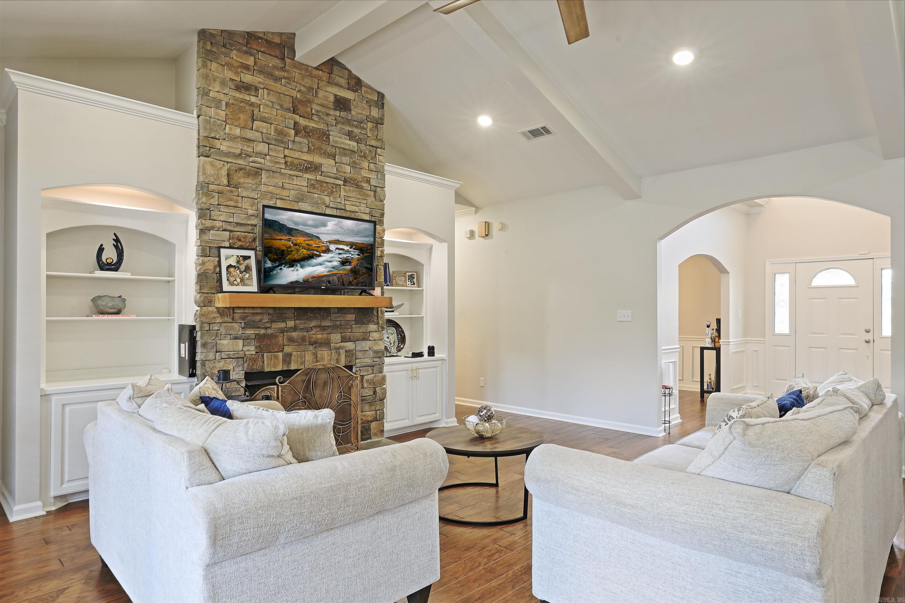 115 OVERLAND TRAIL  White Hall, AR