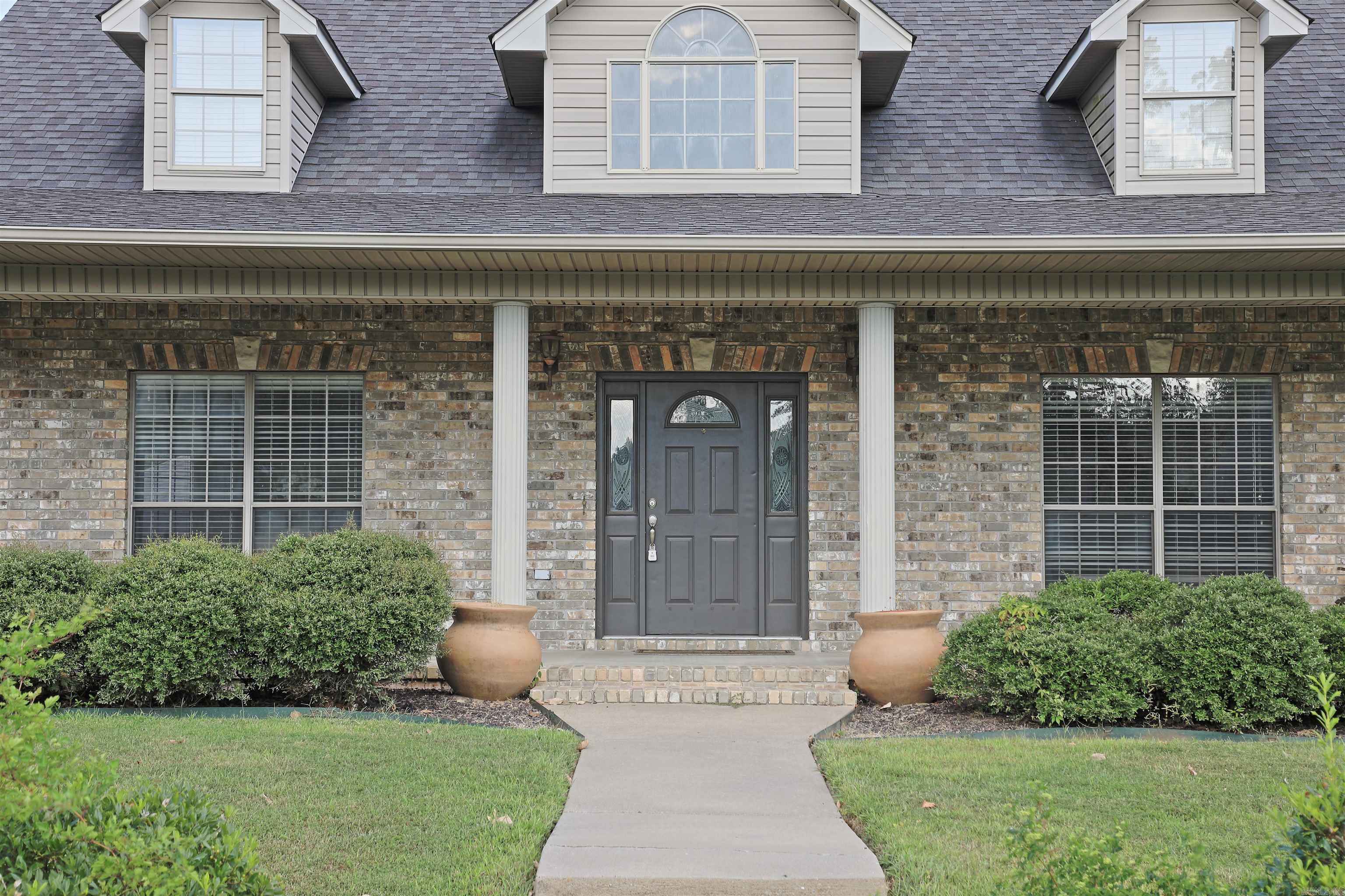 115 OVERLAND TRAIL  White Hall, AR