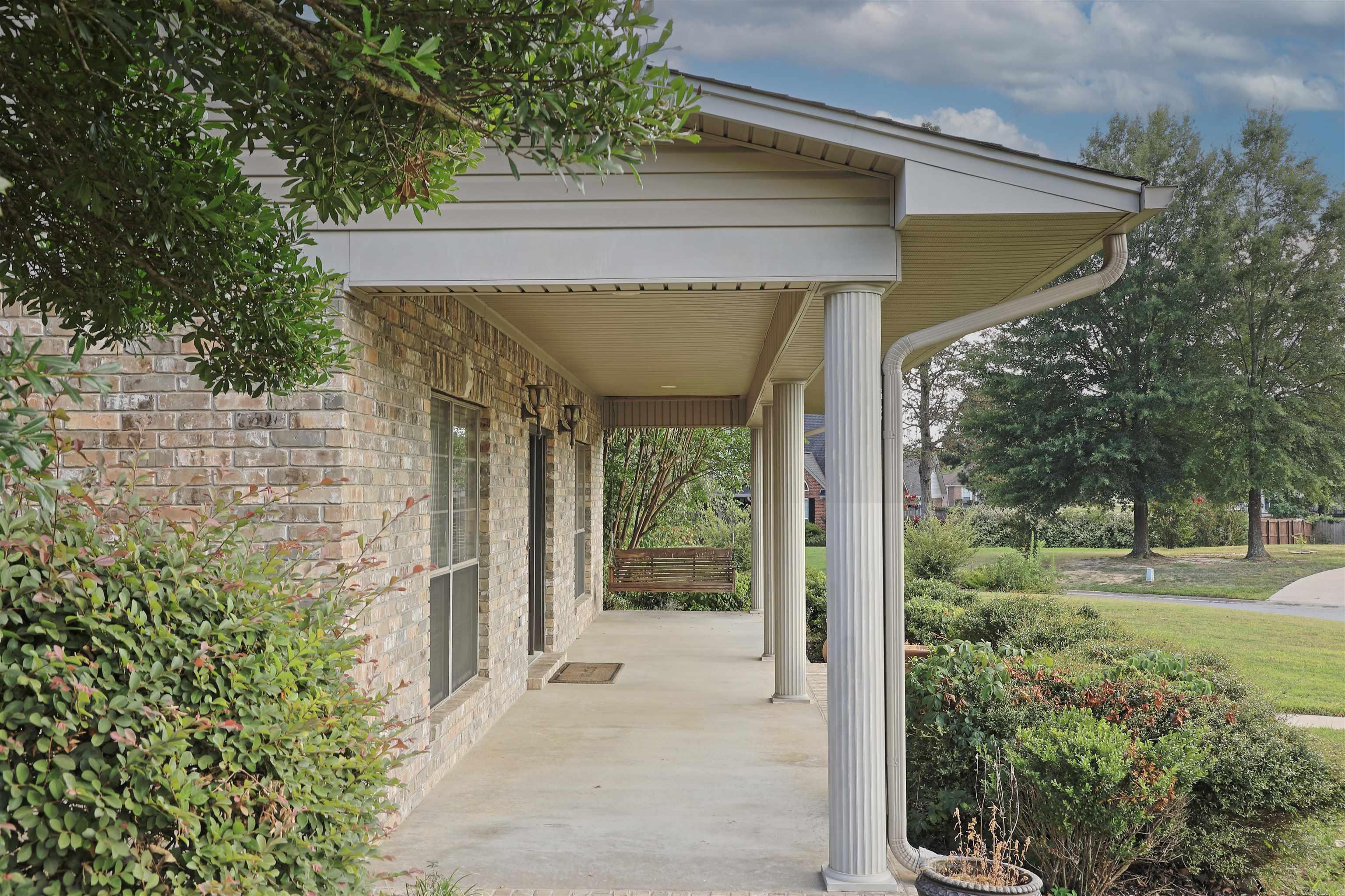 115 OVERLAND TRAIL  White Hall, AR