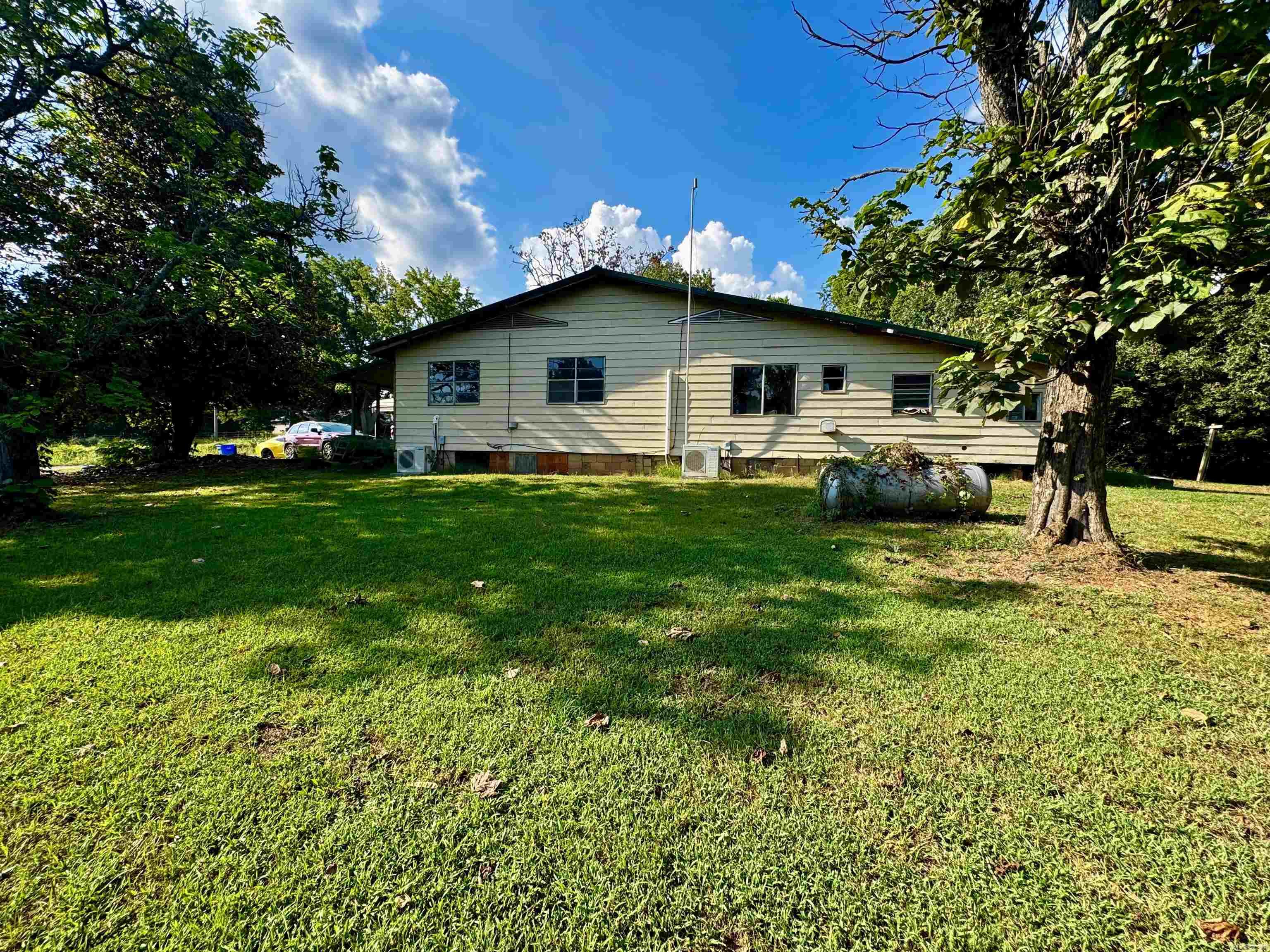 489 County Road 4491  Clarksville, AR