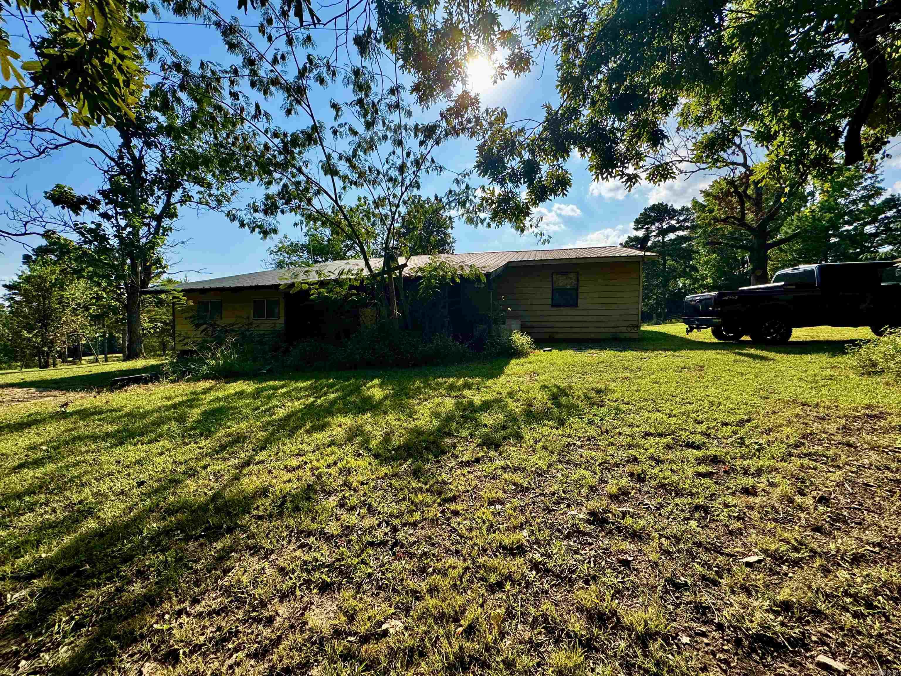 489 County Road 4491  Clarksville, AR