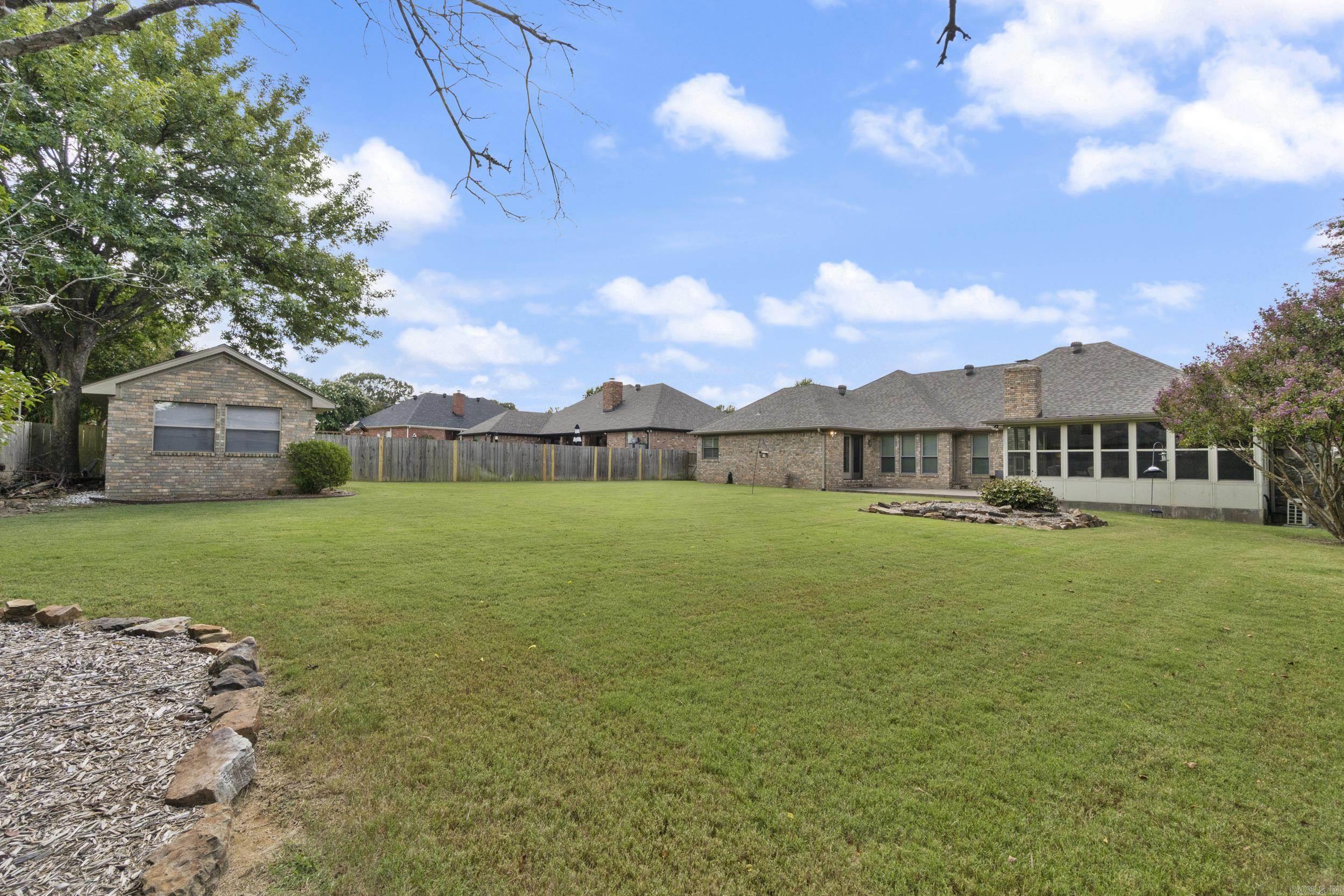 3045 DALLAS LOOP  Conway, AR
