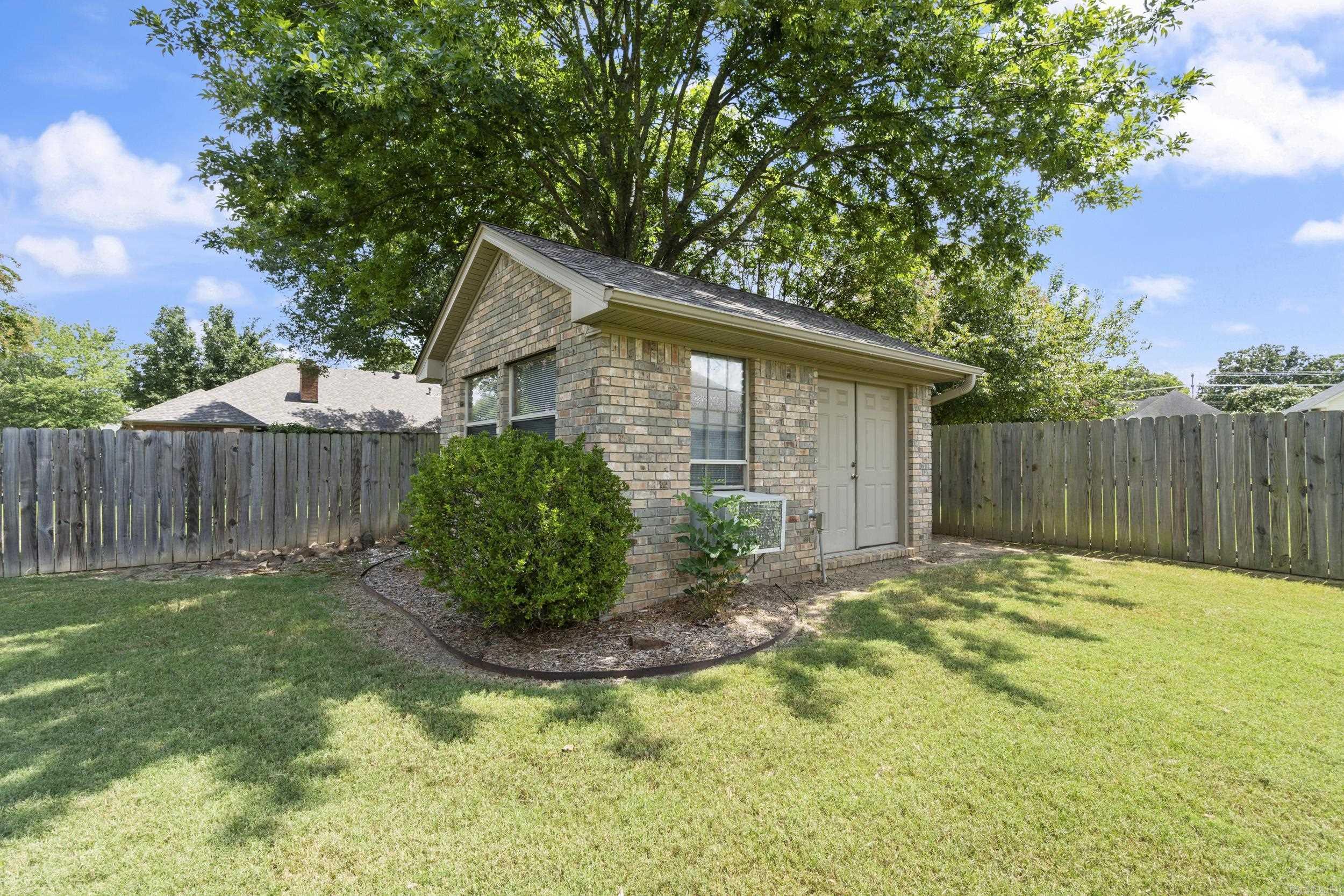 3045 DALLAS LOOP  Conway, AR