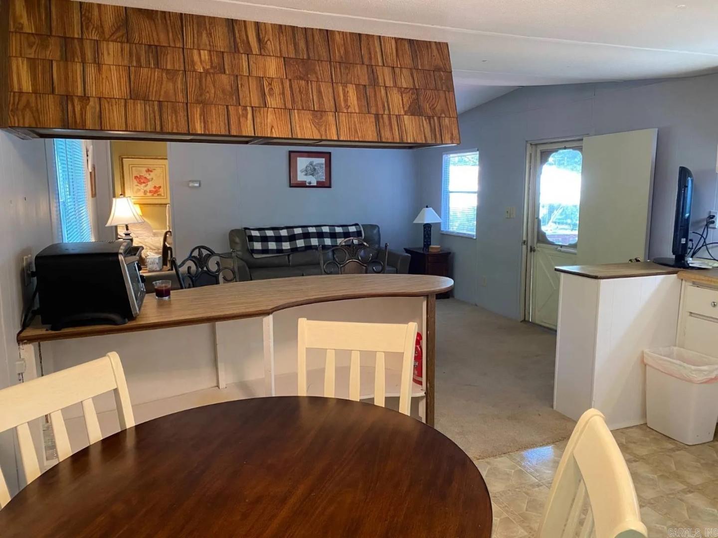 69 Circle T  Mount Ida, AR