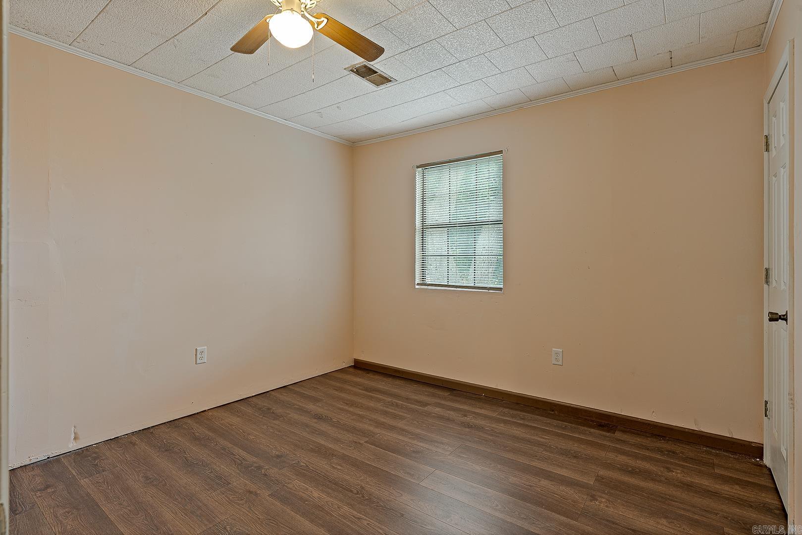 323 Perry  Gosnell, AR