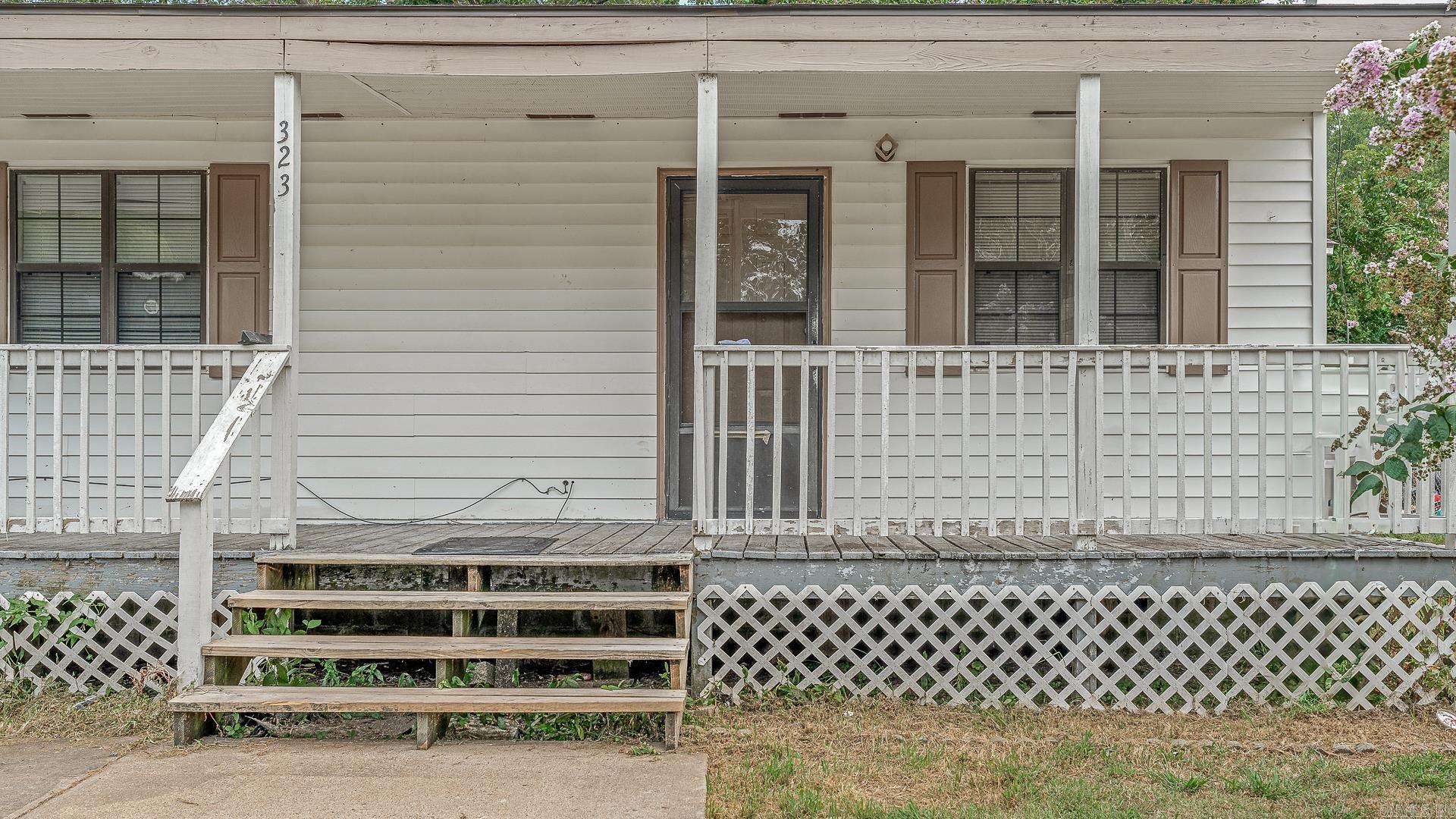 323 Perry  Gosnell, AR