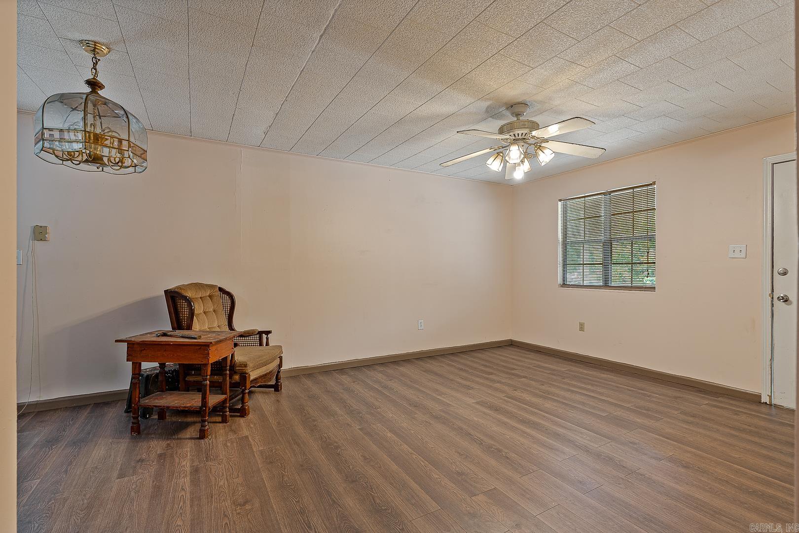 323 Perry  Gosnell, AR