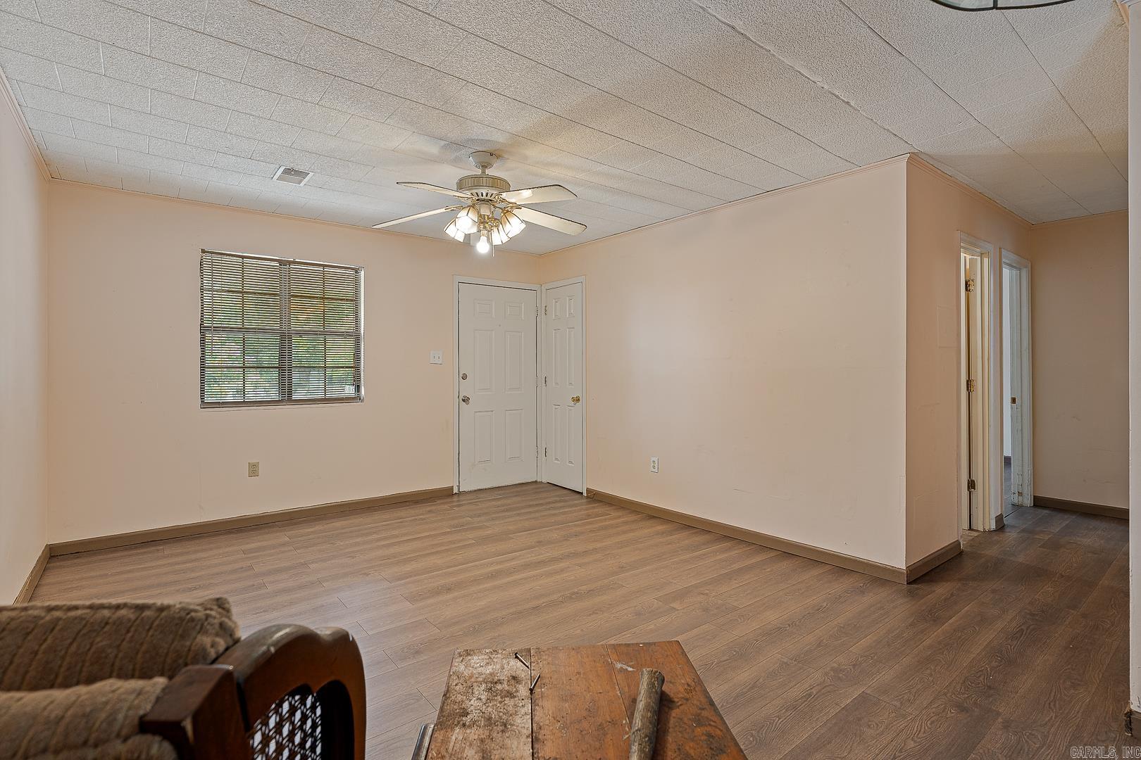 323 Perry  Gosnell, AR