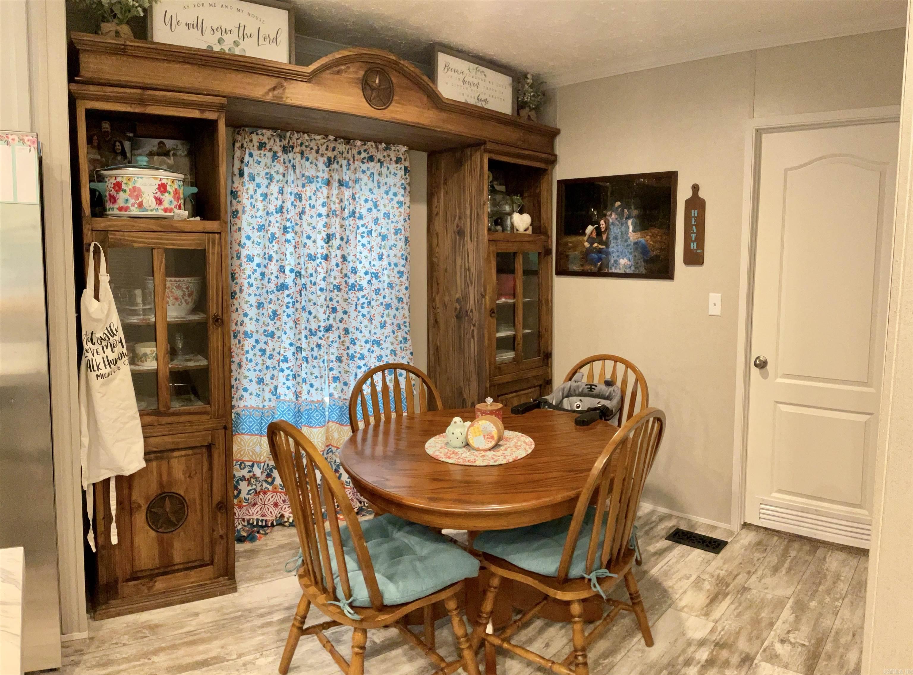 3065 Polk Road 293  Mena, AR