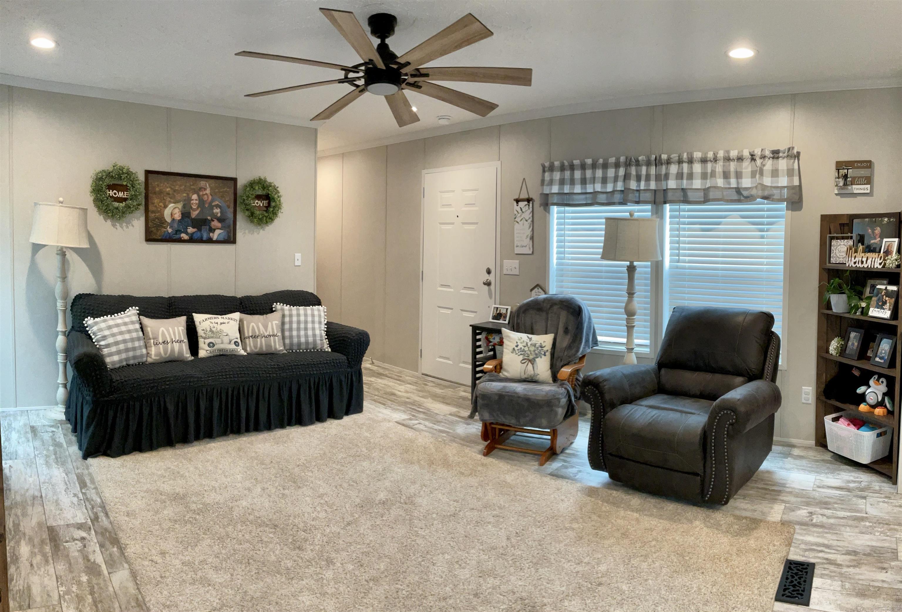 3065 Polk Road 293  Mena, AR