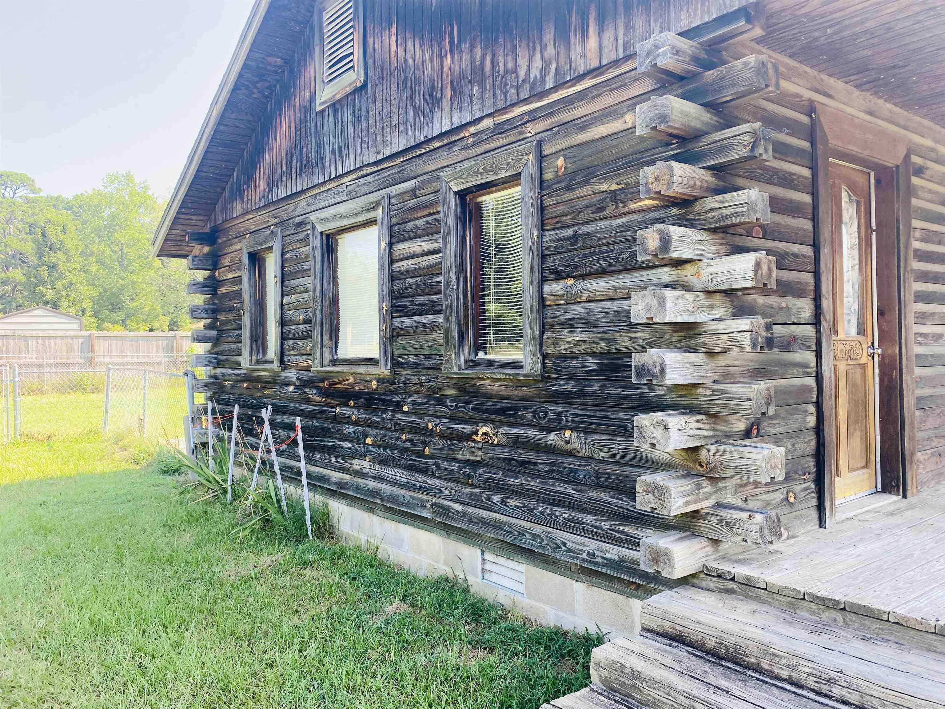 1803 Bolton  Mena, AR