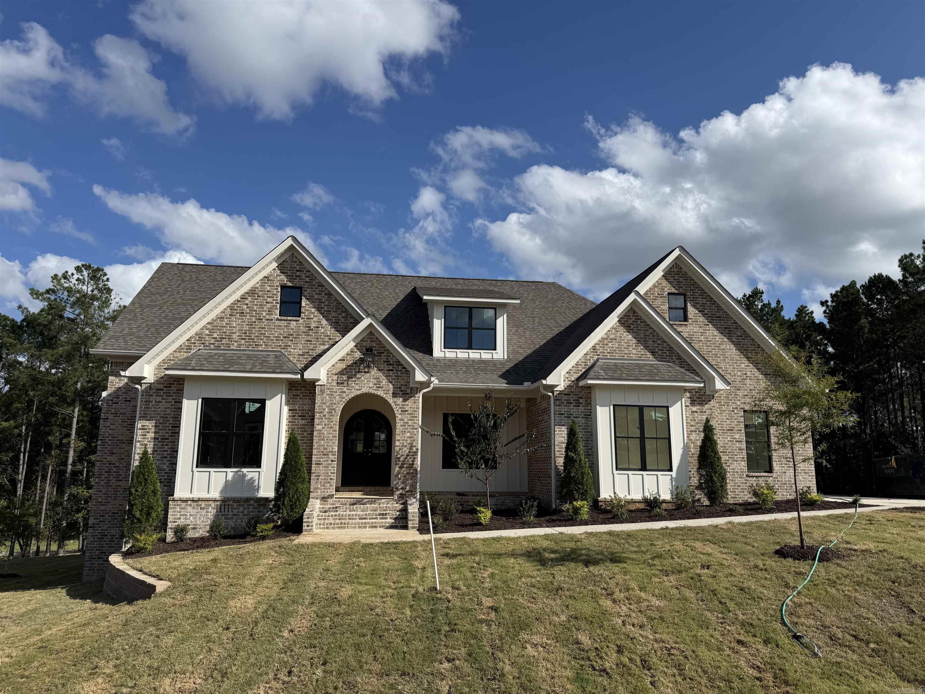 5096 Westridge Cir  Benton, AR
