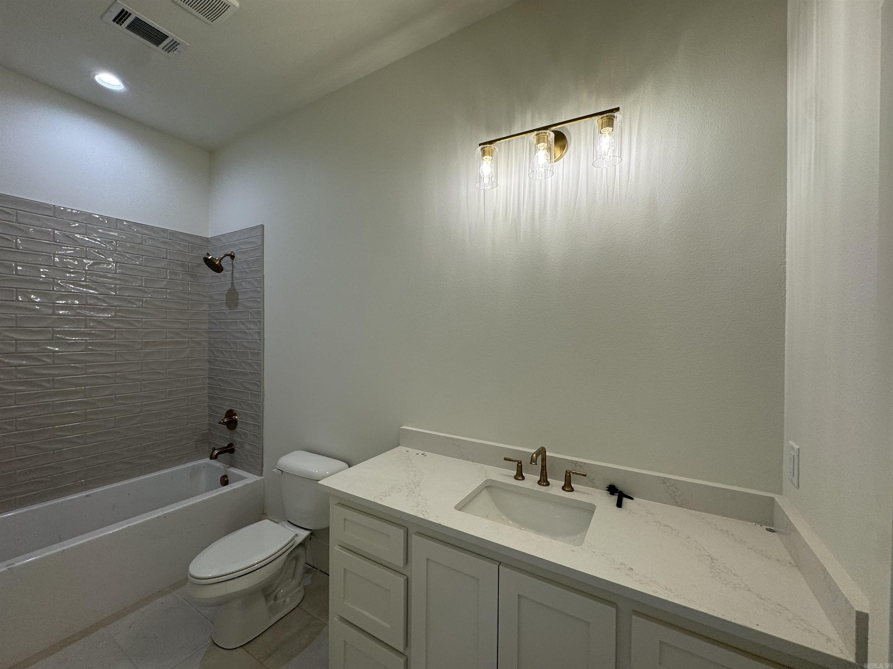 5096 Westridge Cir  Benton, AR