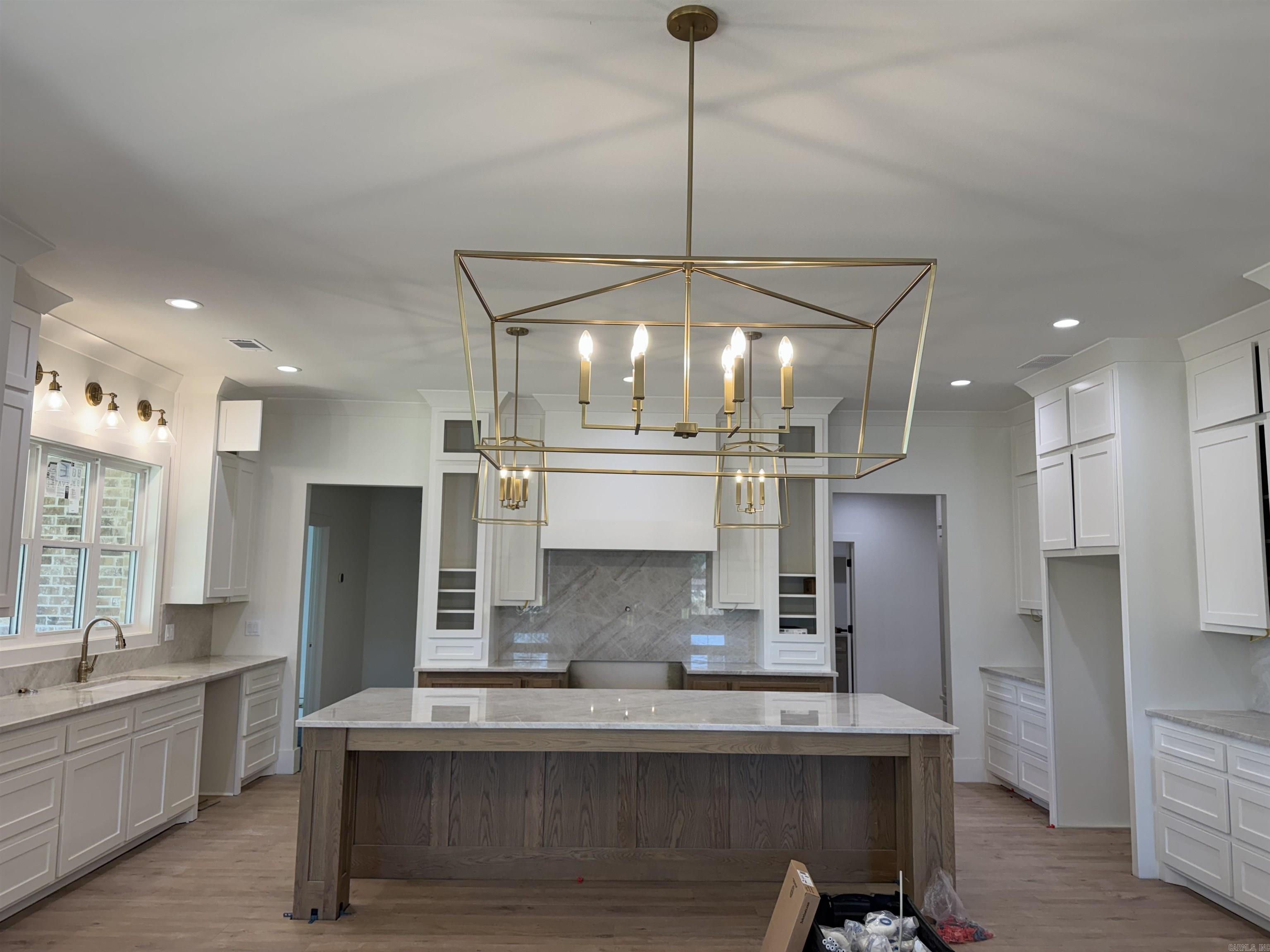 5096 Westridge Cir  Benton, AR