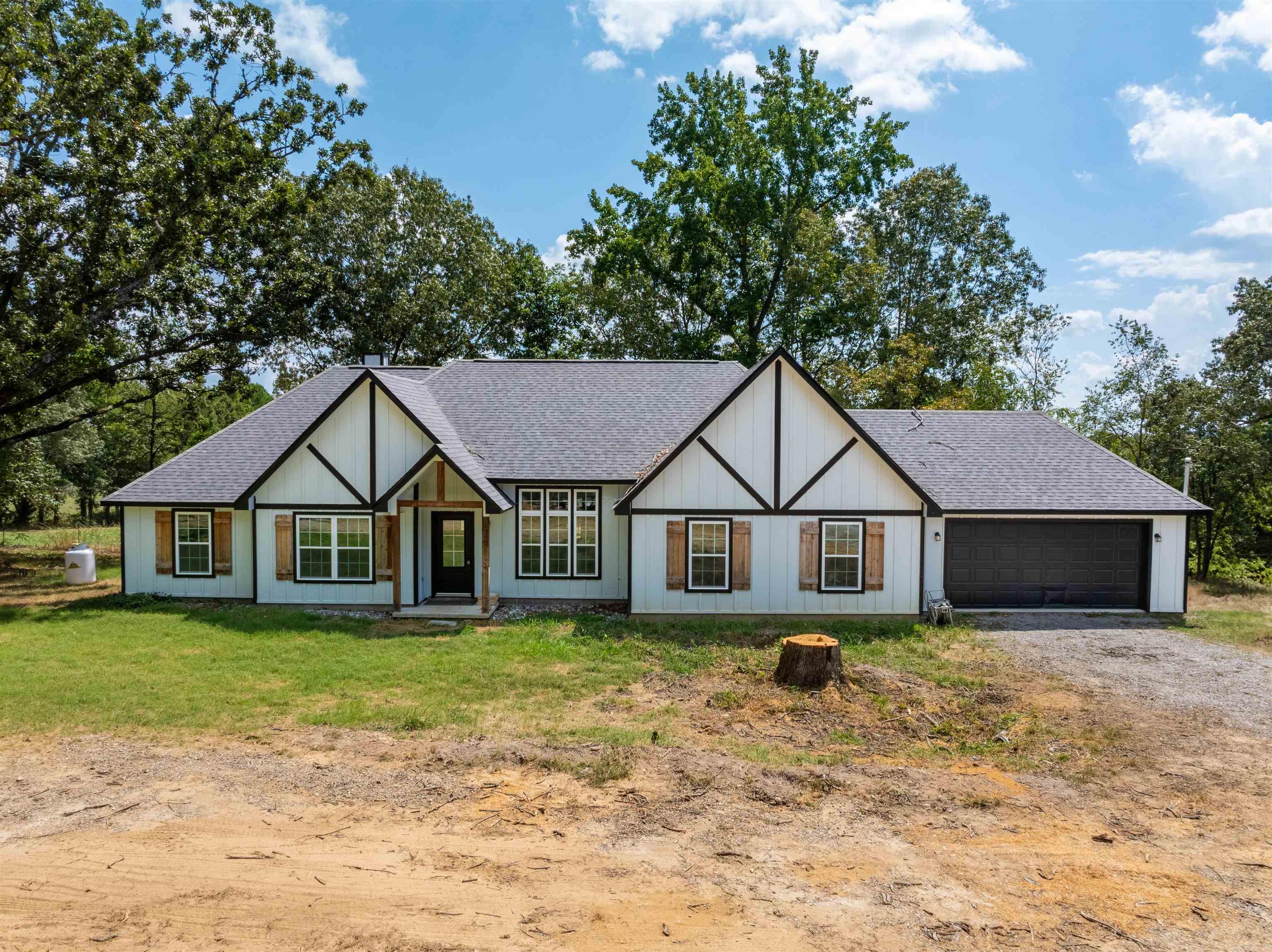 3460 Bethesda  Batesville, AR
