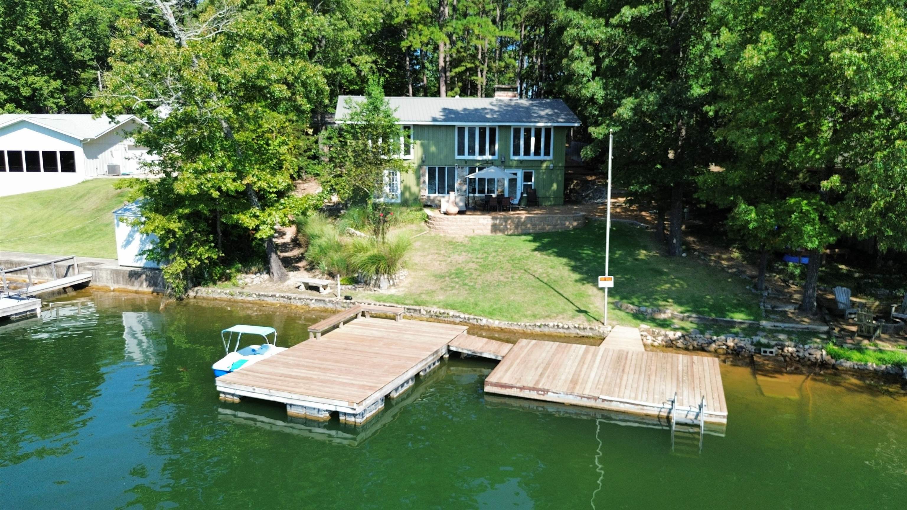 19 Modoc  Cherokee Village, AR