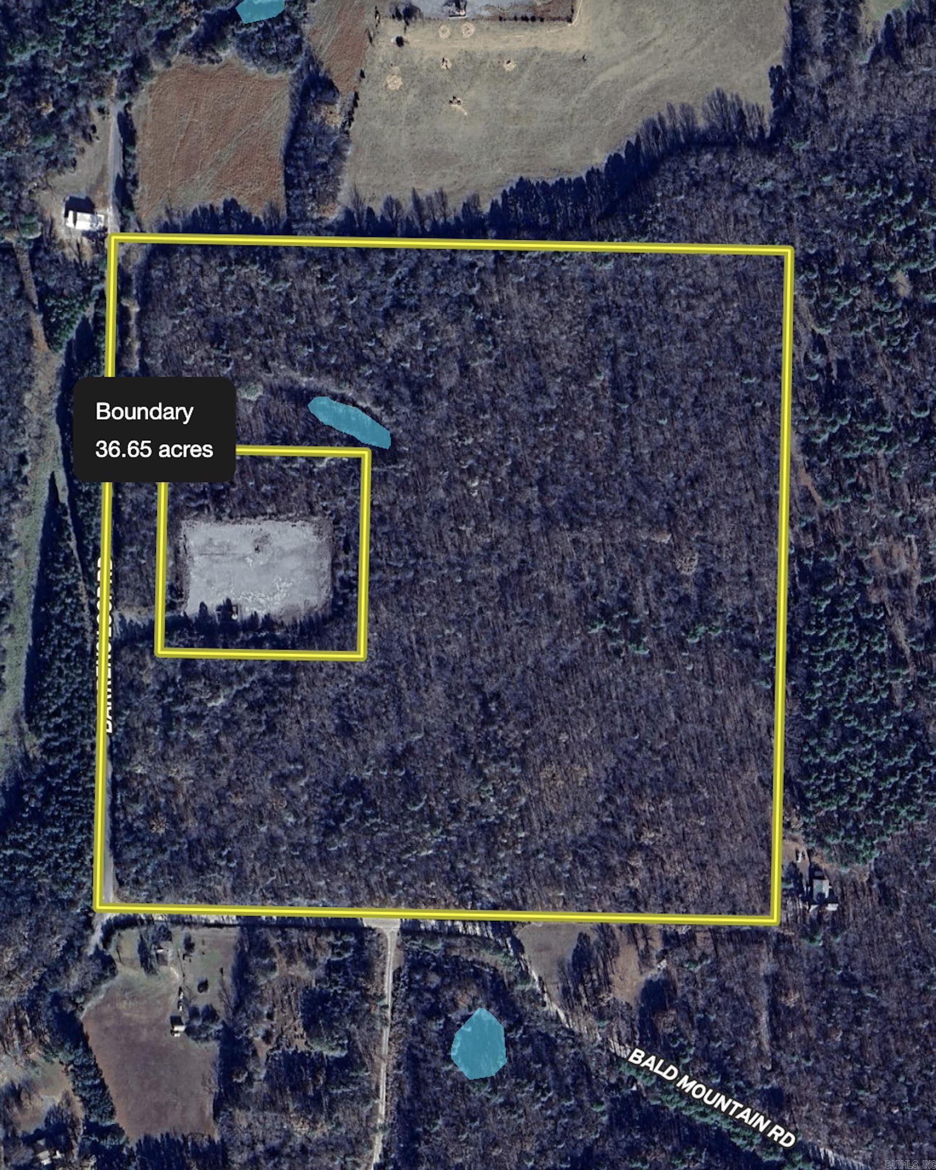 000 Barren's Loop Road,  Clinton, AR