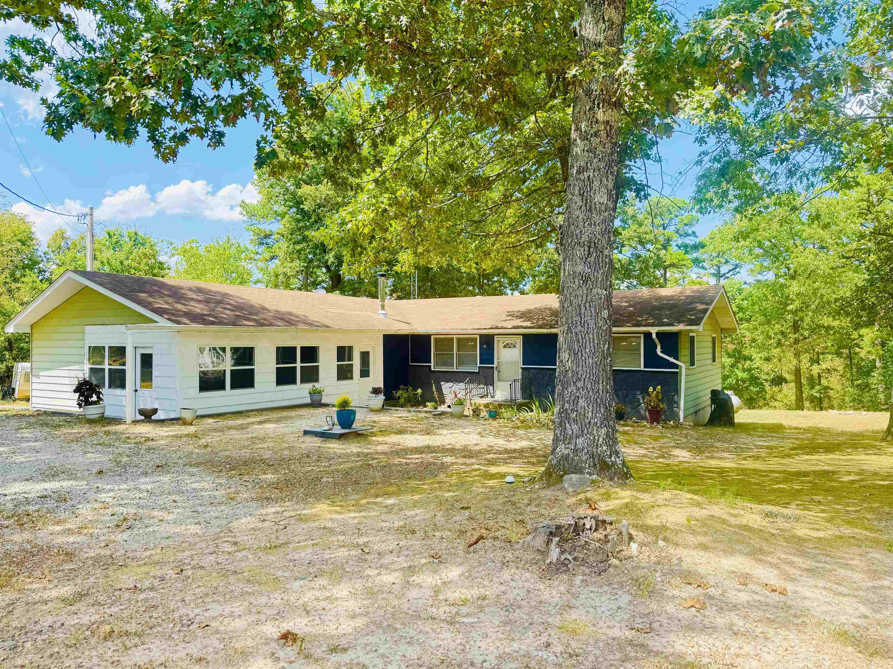 3648 Jordan  Norfork, AR