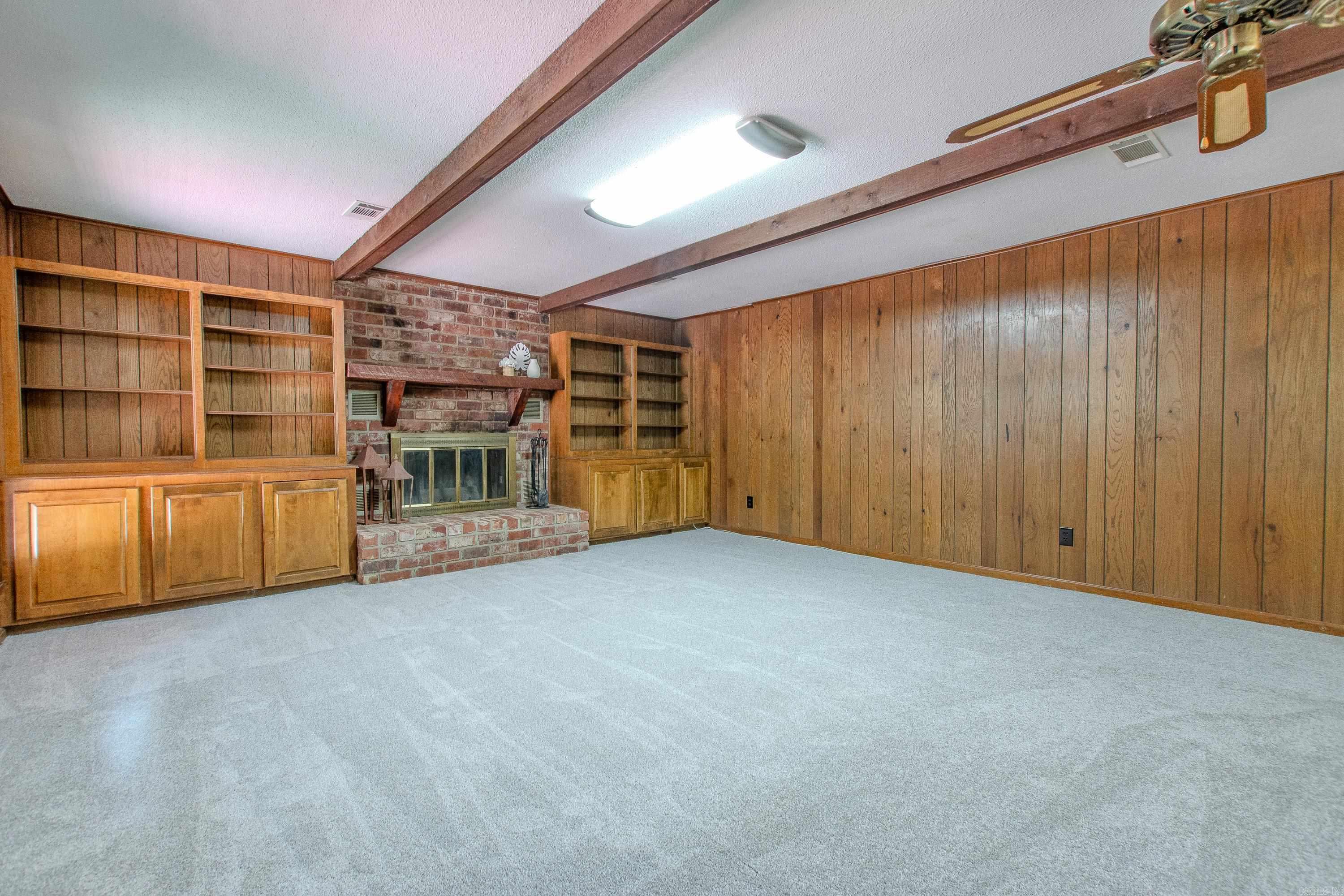 300 Oakmont  Alexander, AR
