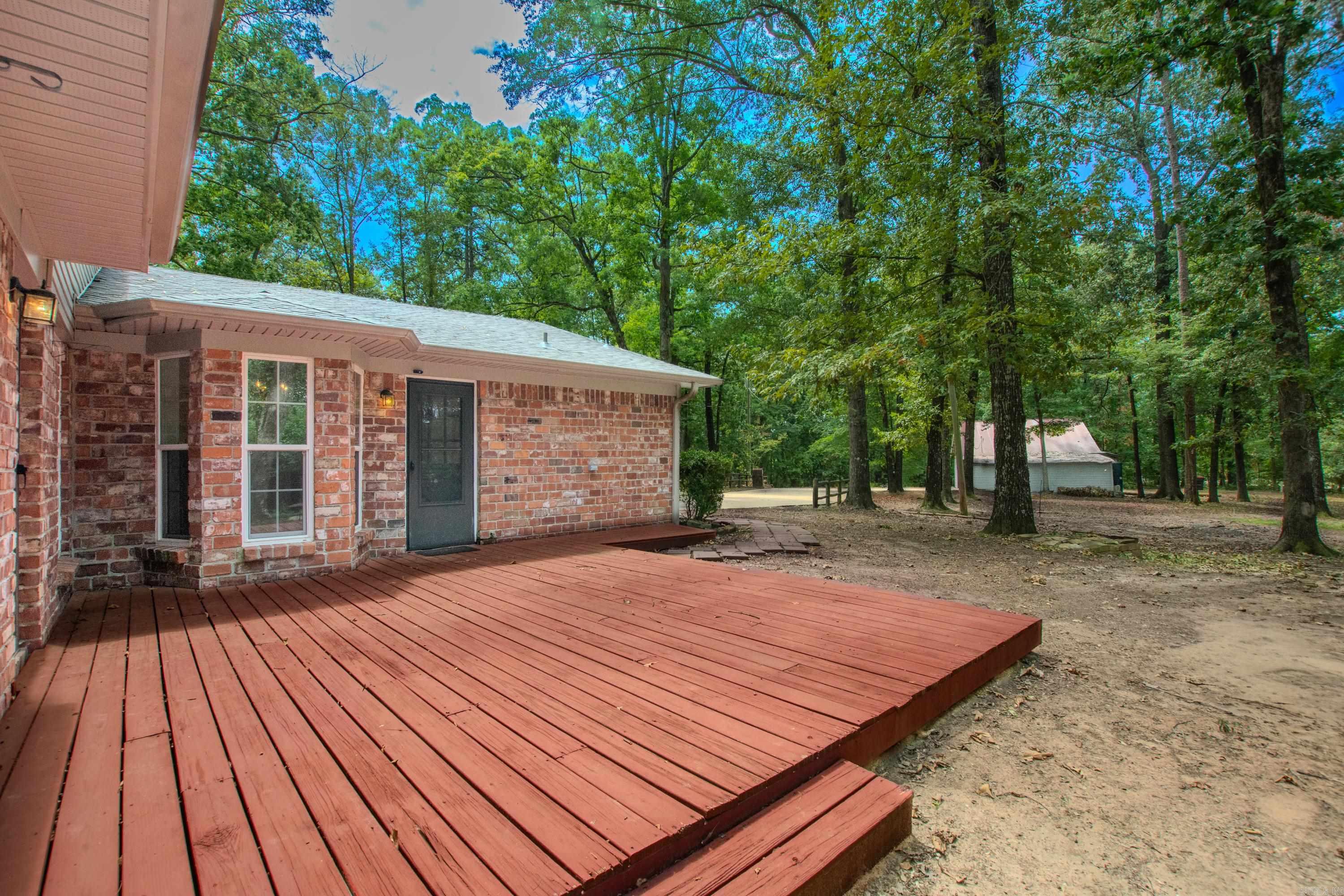 300 Oakmont  Alexander, AR