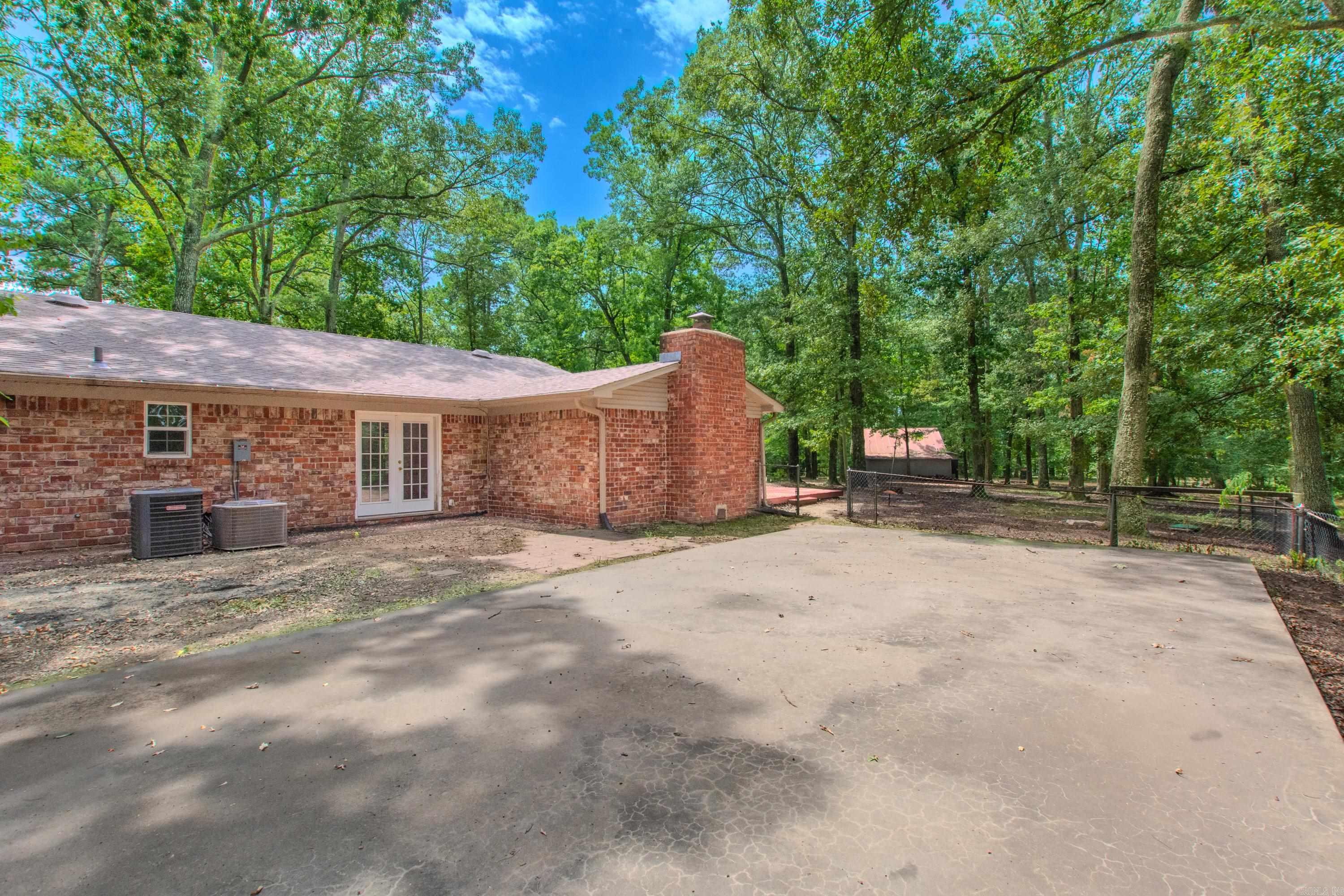 300 Oakmont  Alexander, AR