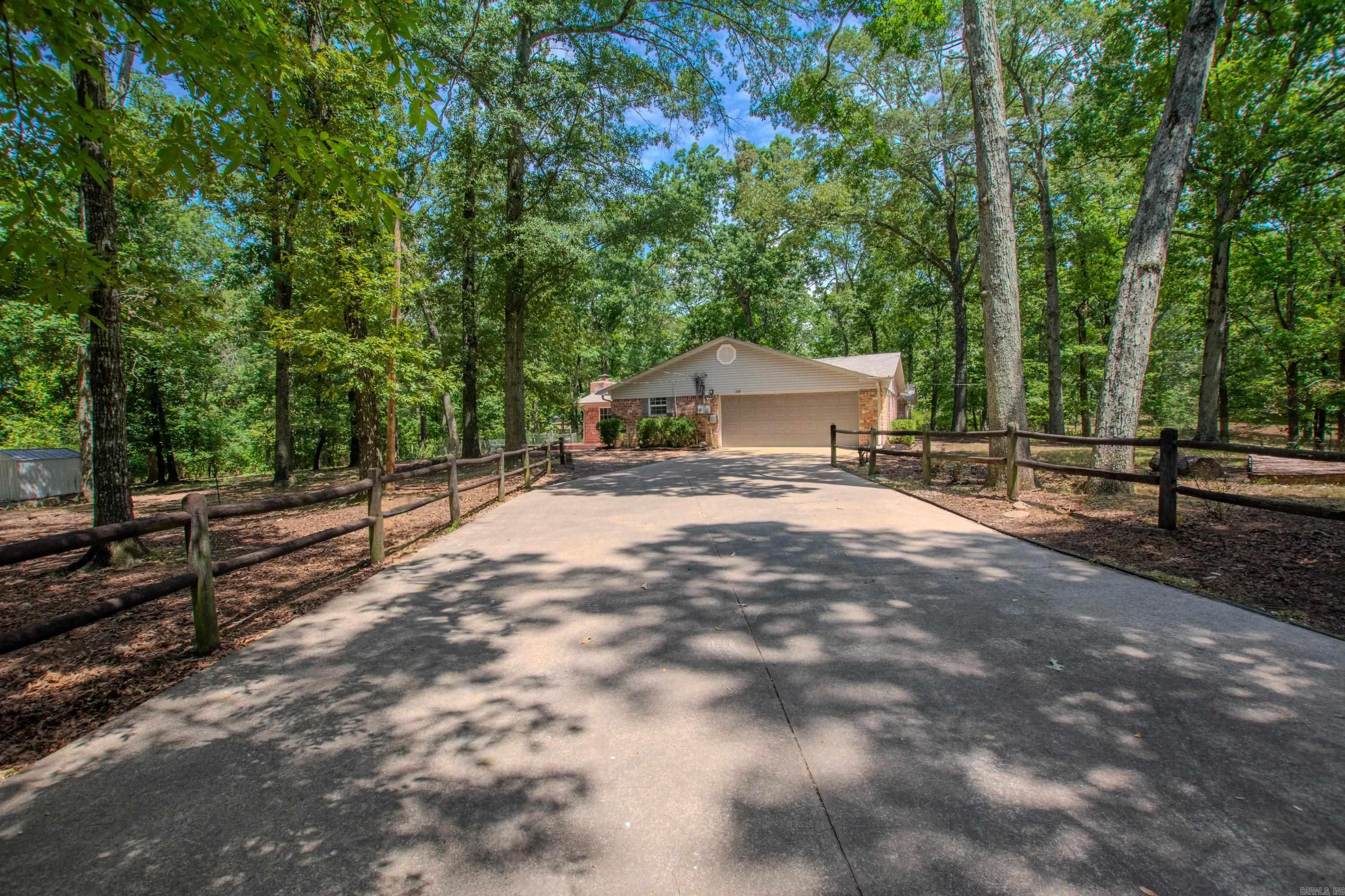 300 Oakmont  Alexander, AR