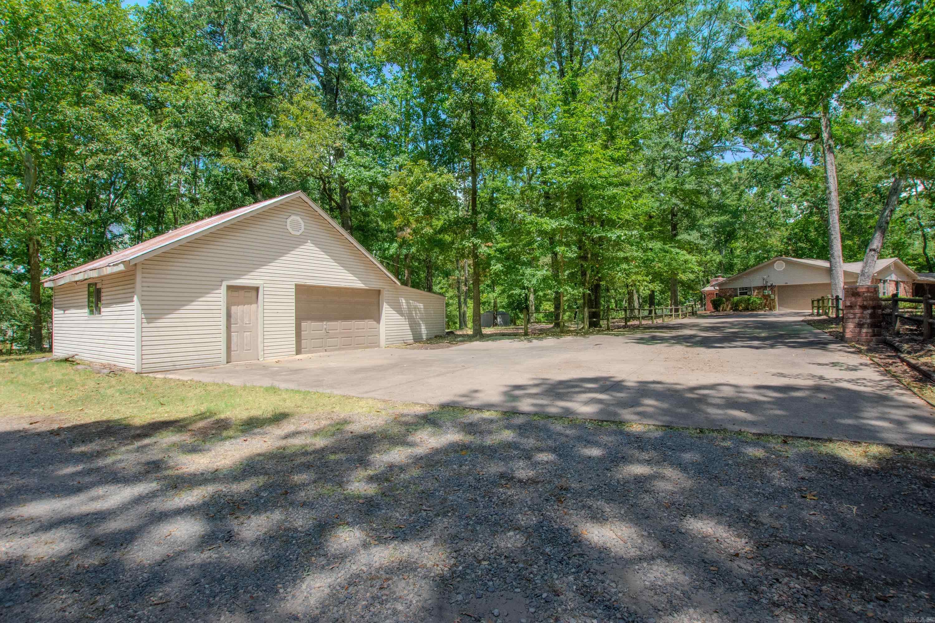 300 Oakmont  Alexander, AR
