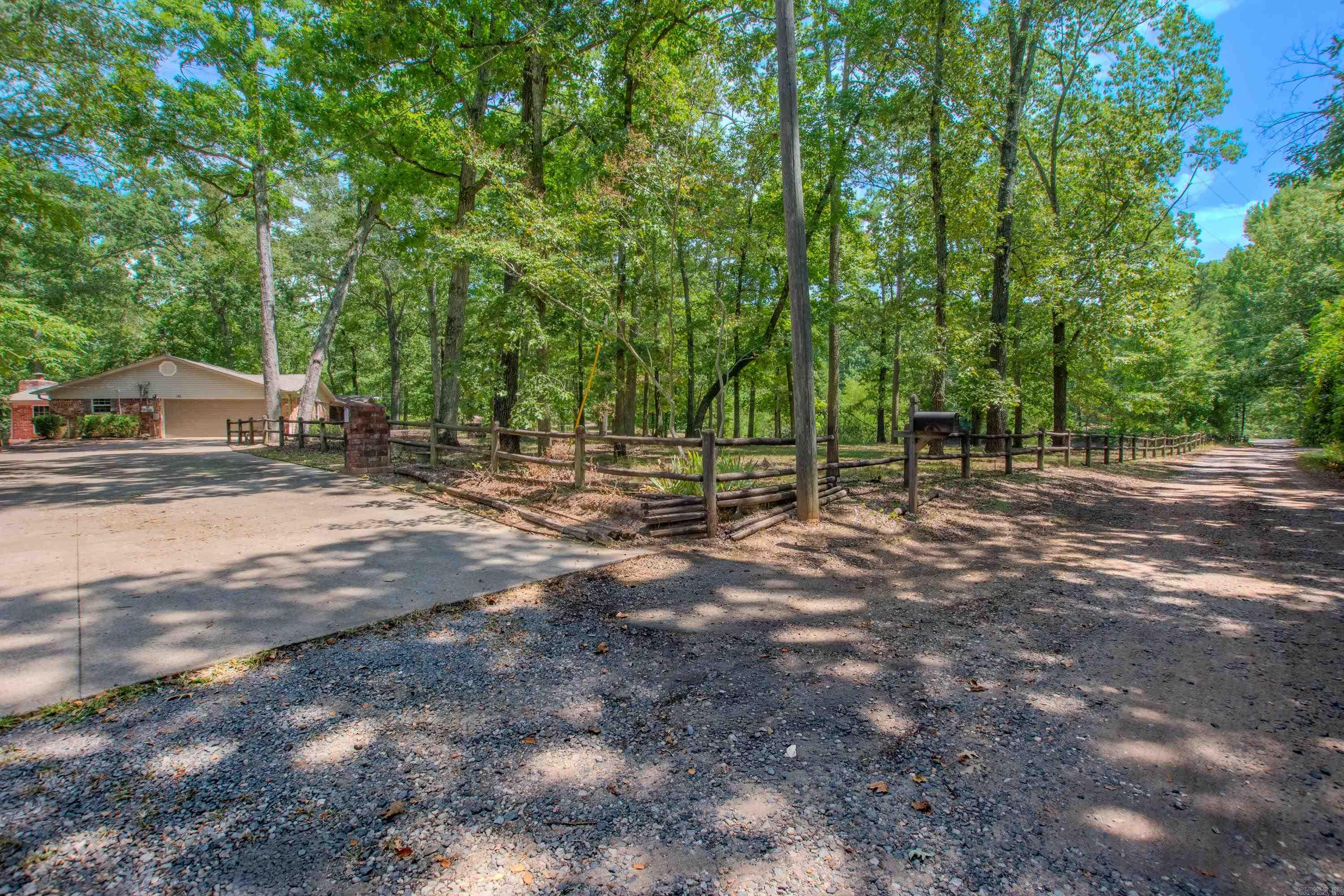 300 Oakmont  Alexander, AR