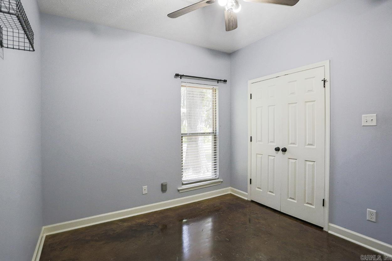535 Davis  Conway, AR