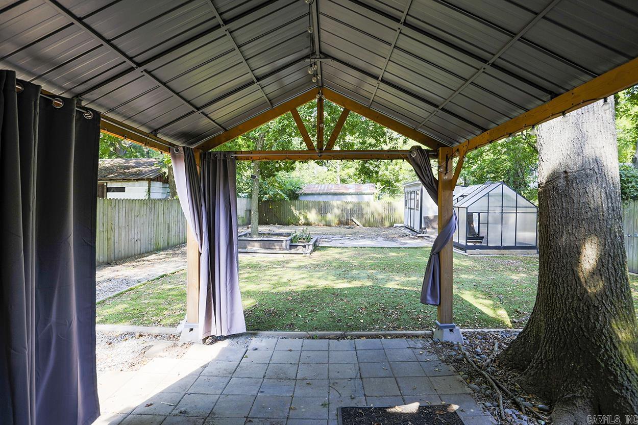 535 Davis  Conway, AR