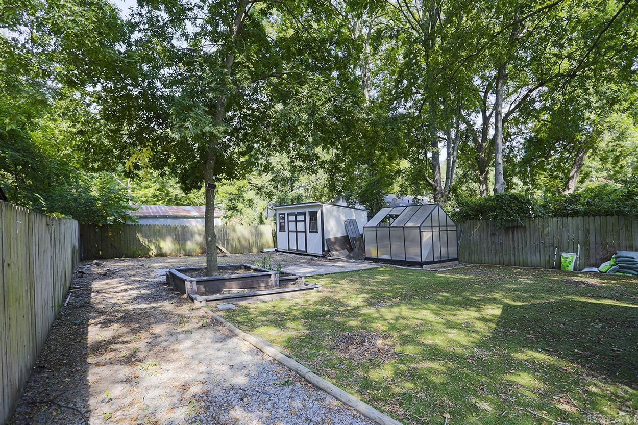 535 Davis  Conway, AR