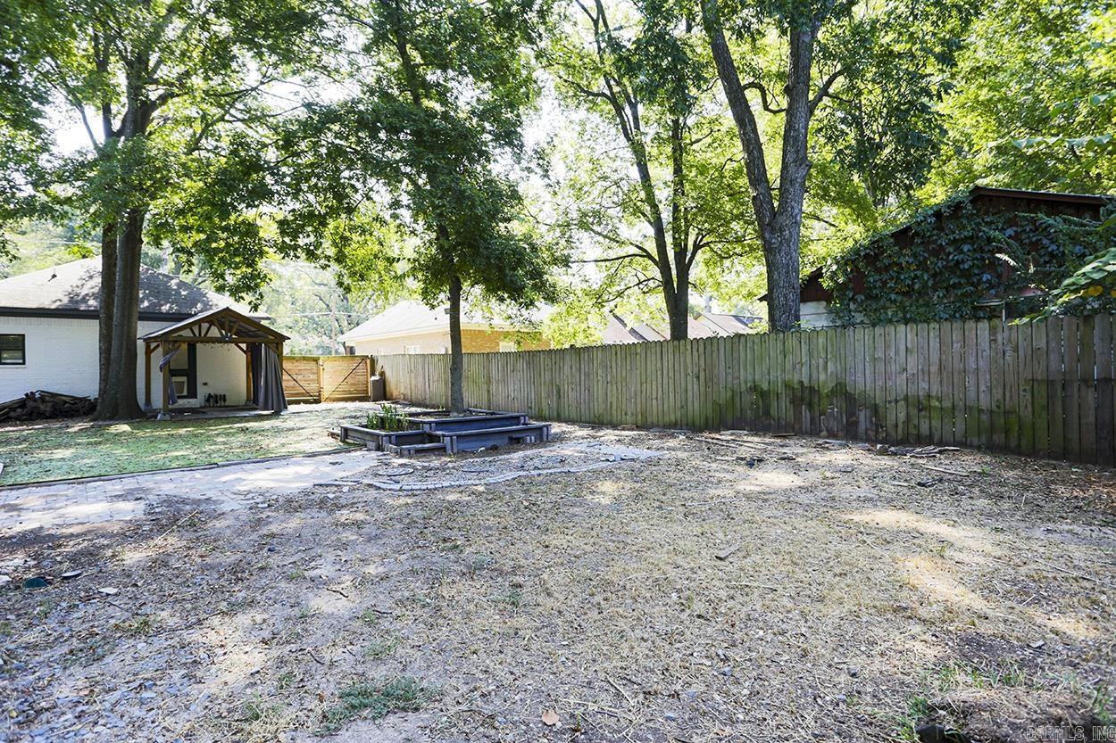535 Davis  Conway, AR