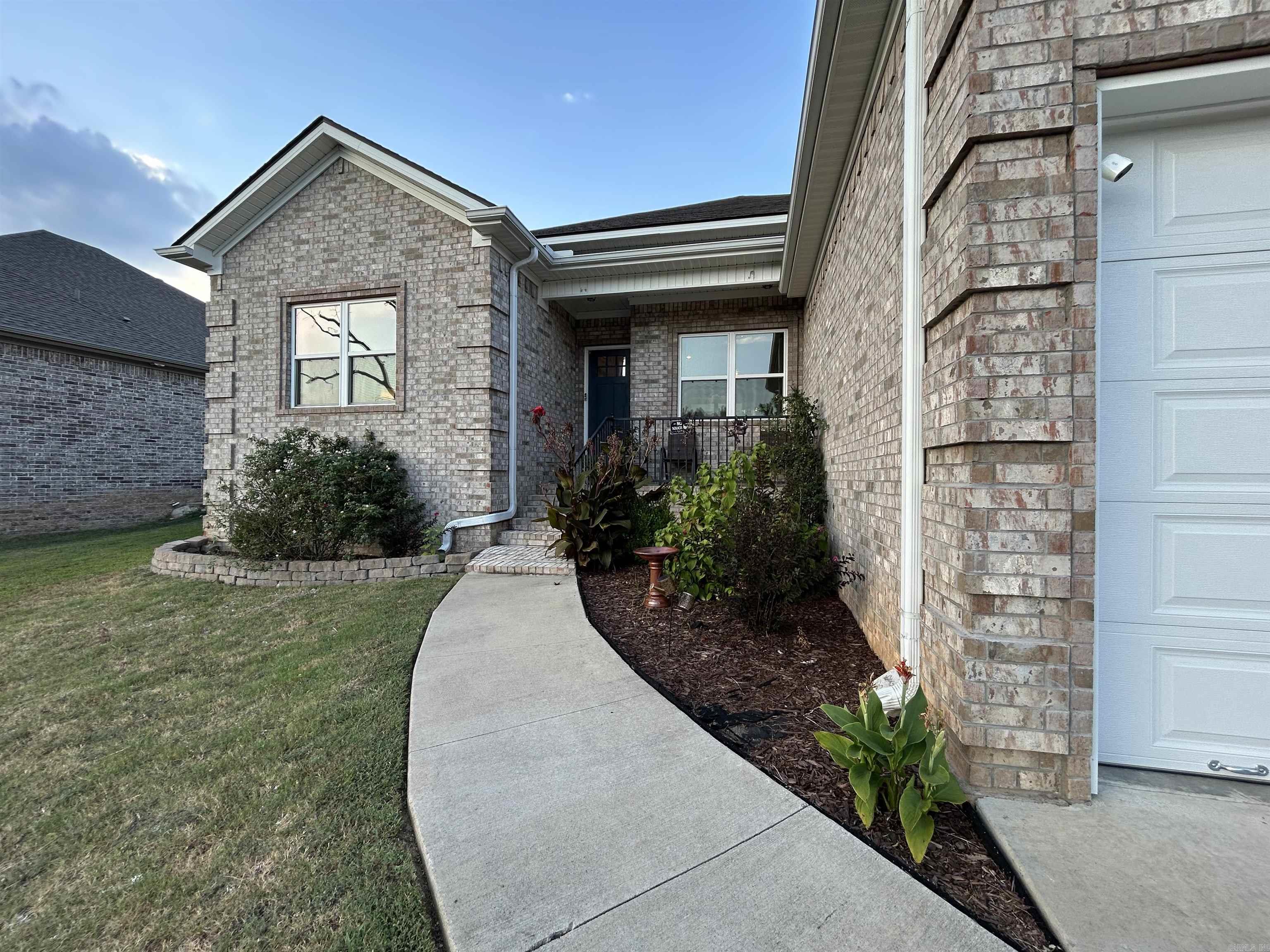 9138 Cliffside Dr  Sherwood, AR