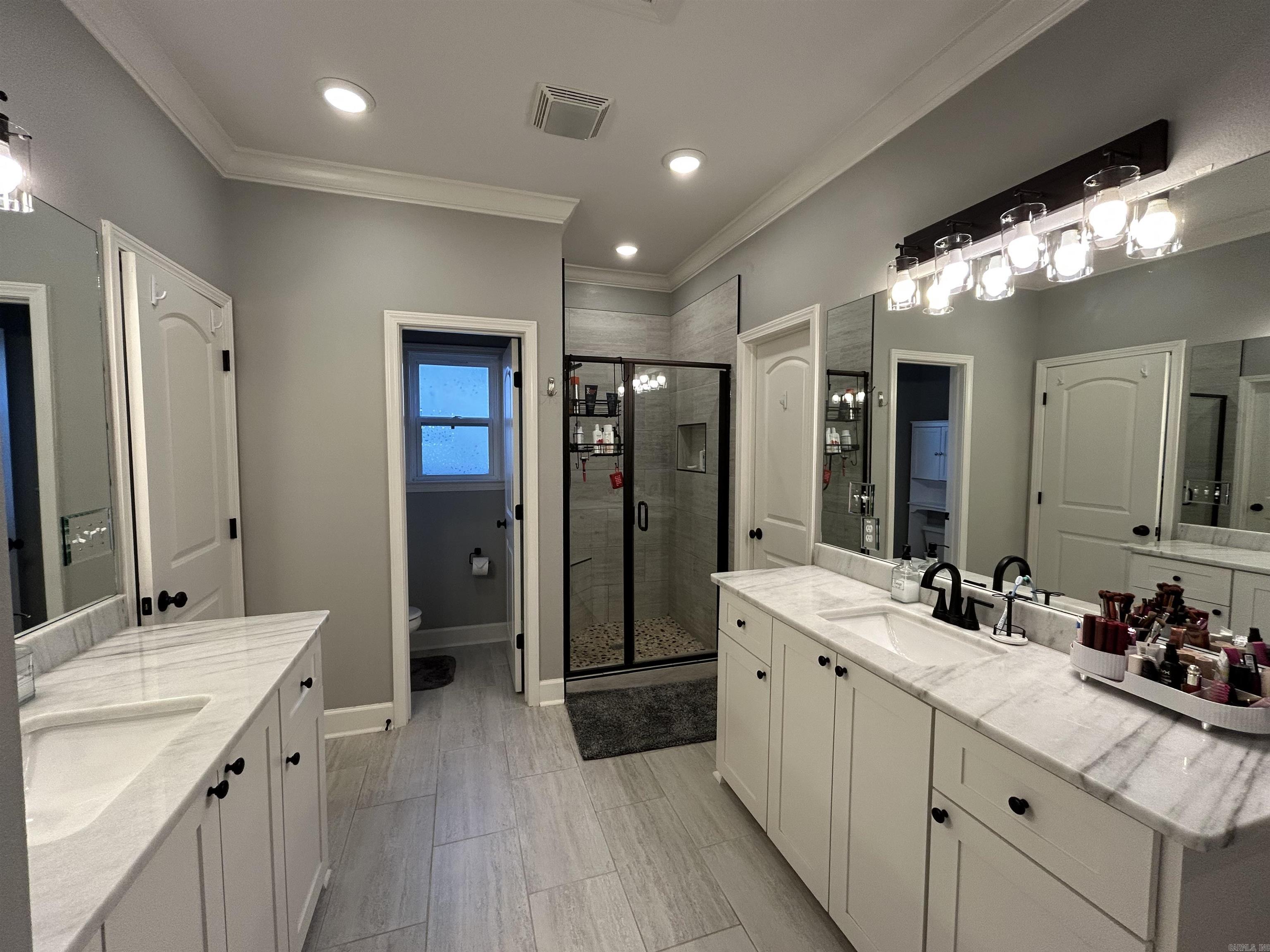 9138 Cliffside Dr  Sherwood, AR