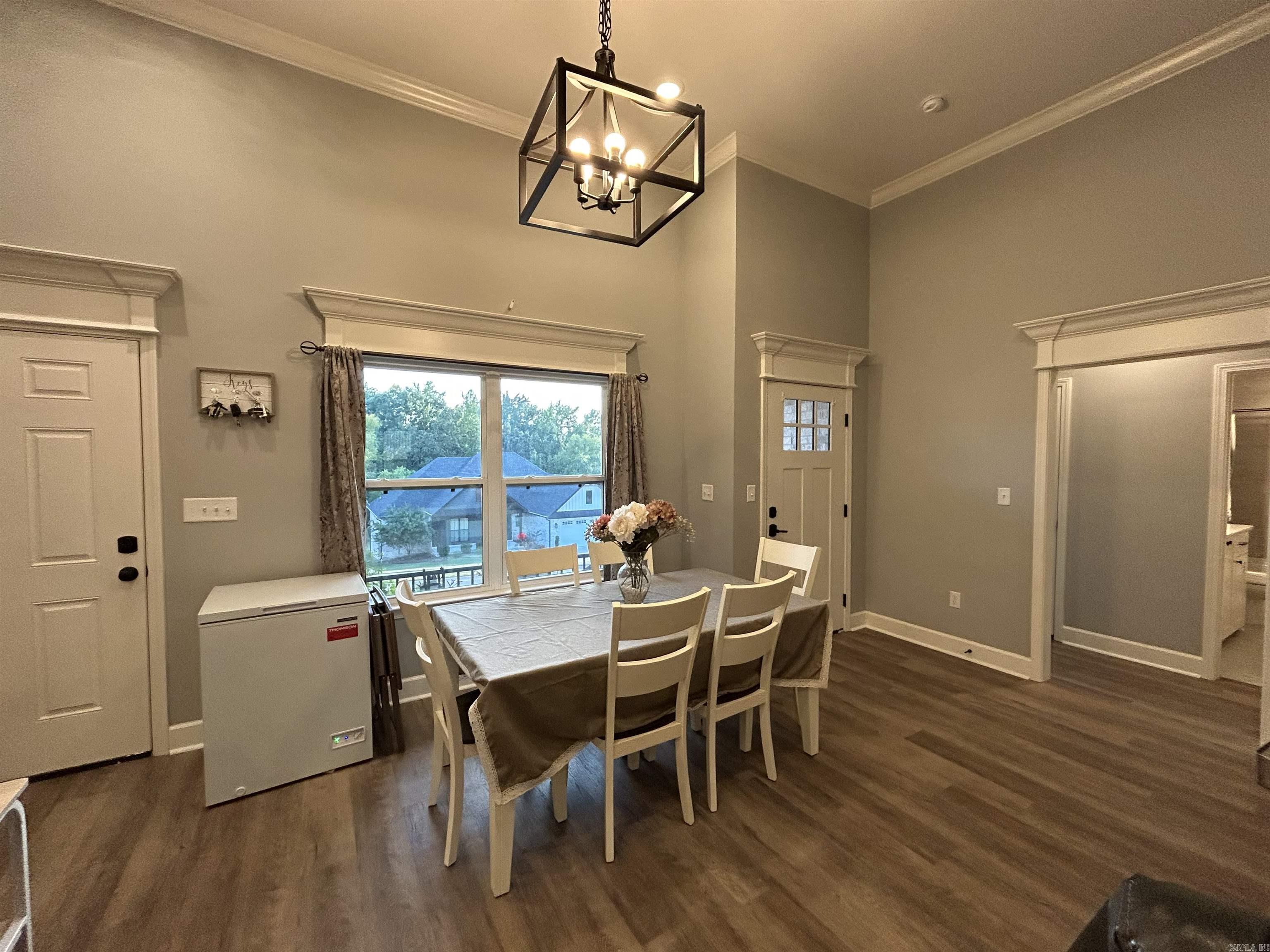 9138 Cliffside Dr  Sherwood, AR
