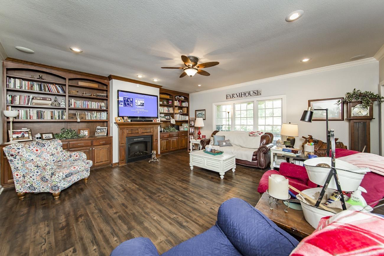 5750 Greers Ferry  Greers Ferry, AR