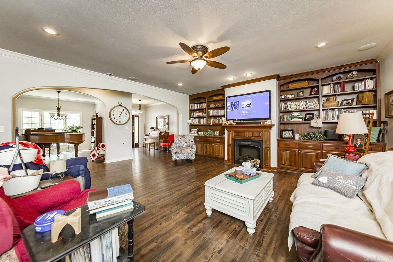 5750 Greers Ferry  Greers Ferry, AR