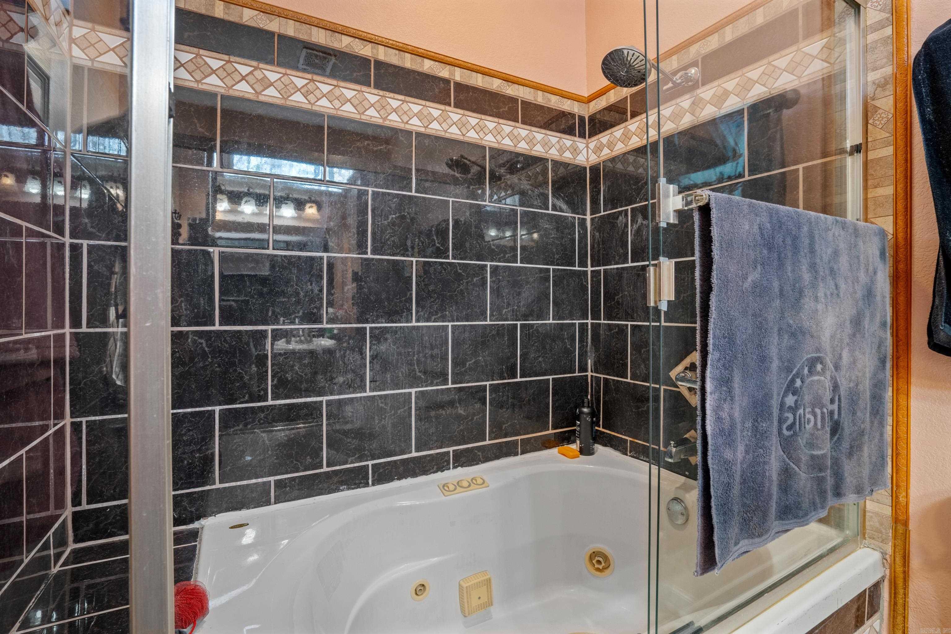 208 Aberina Street, Unit H  Hot Springs, AR